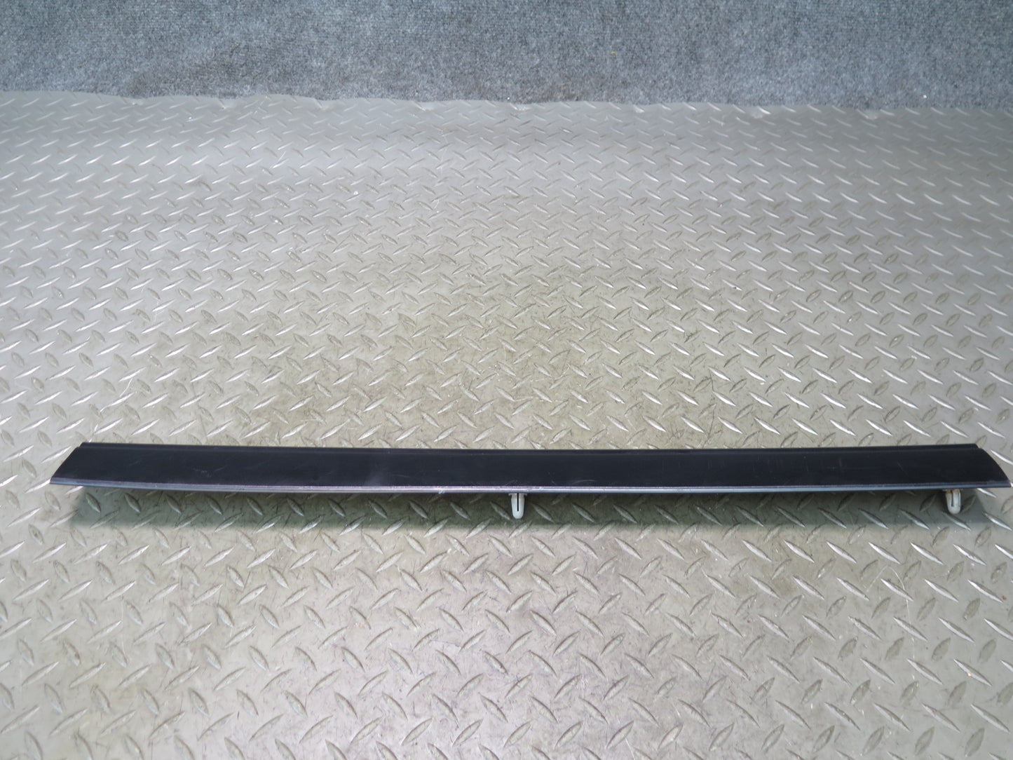 96-02 BMW E36/7 Z3 Roadster Left & Right Door Sill Trim Carpet Holder Set OEM