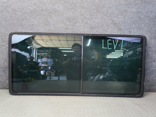 97-00 VW Eurovan T4 Center Left Movable Glass Window OEM