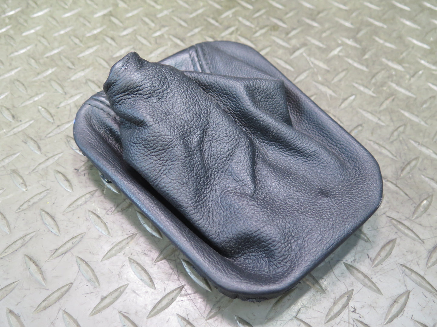 96-02 BMW E36/7 Z3 M/T Manual Transmission Shifter Boot Leather Black OEM