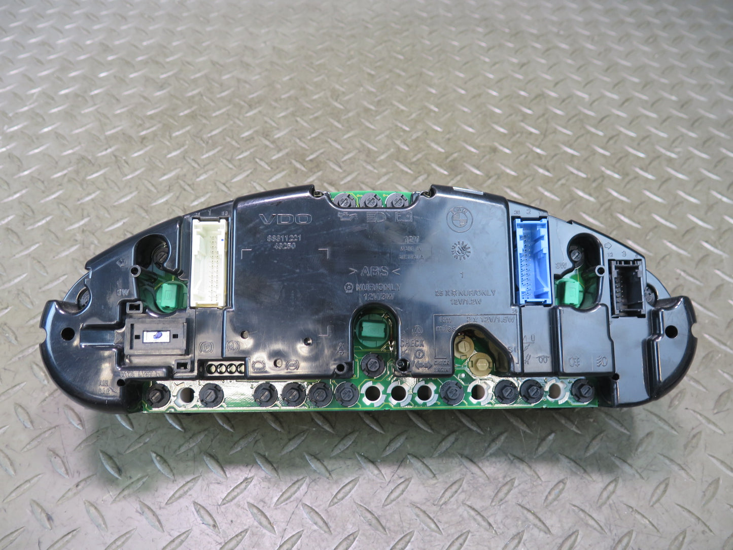 01-02 BMW E36/7 Z3 3.0L M54 M/T Instrument Cluster Gauge Speedometer 6901516 OEM