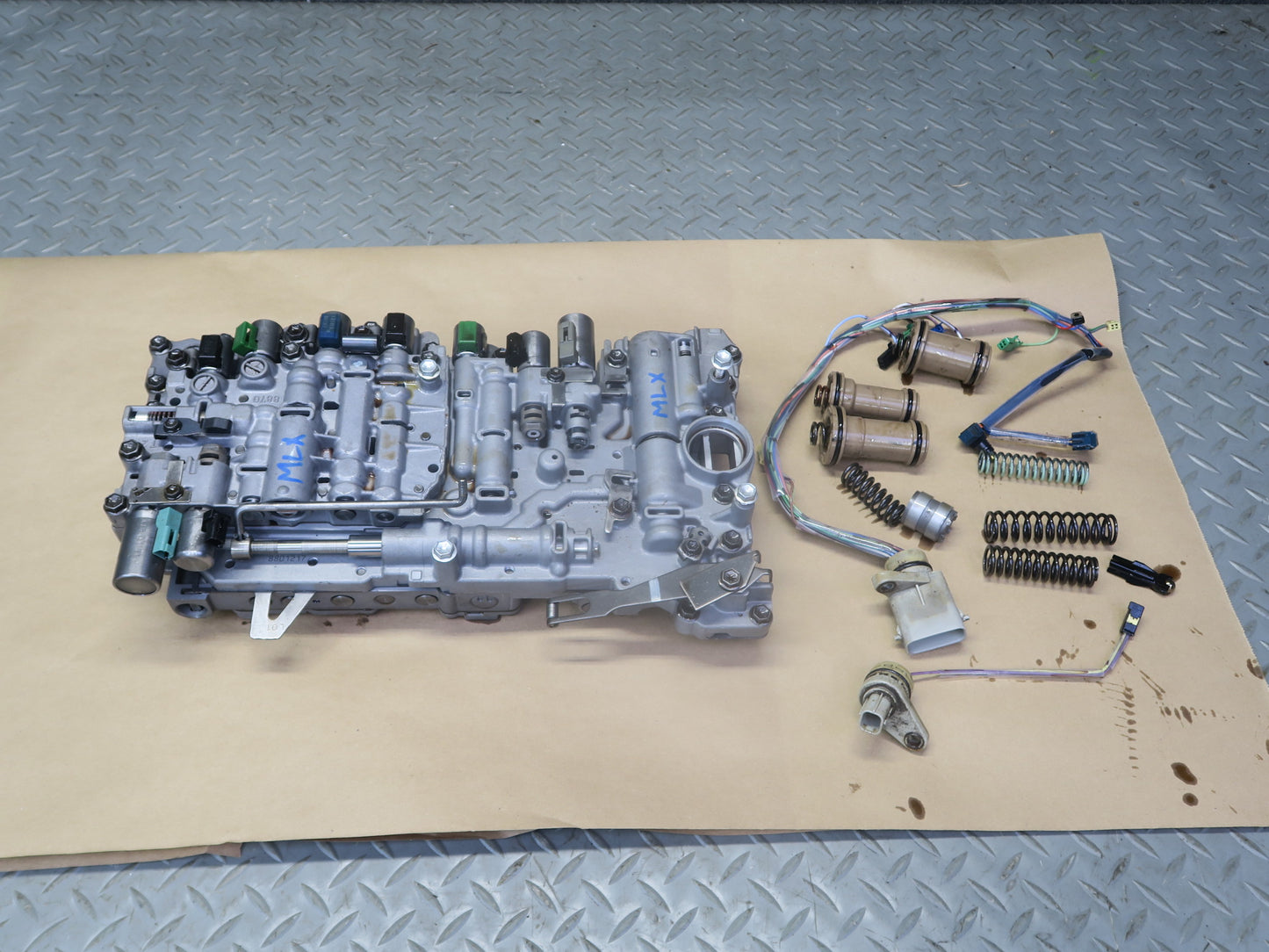 2008-2011 Lexus URJ201L LX570 A860F A/T Automatic Transmission Valve Body