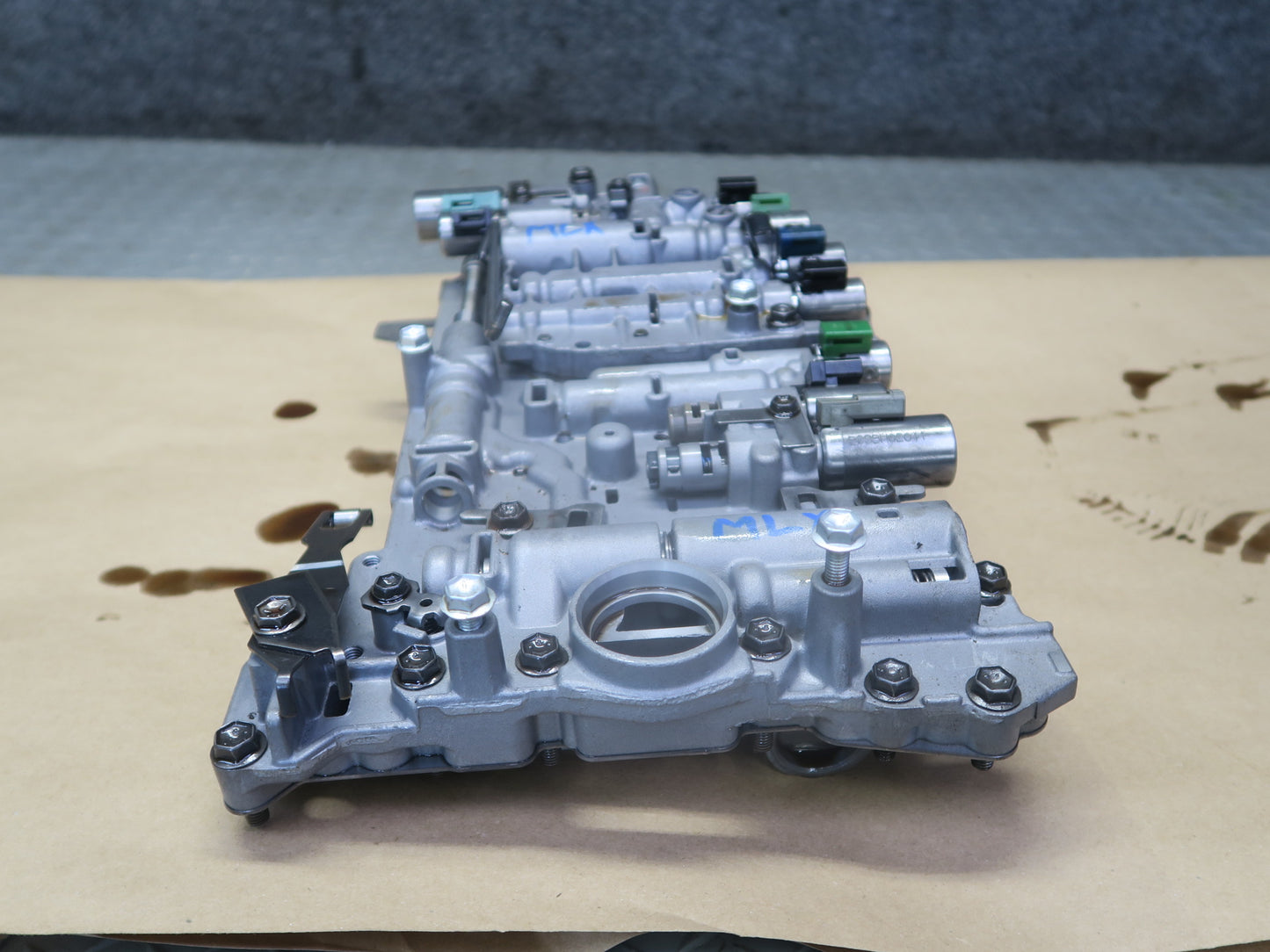 2008-2011 Lexus URJ201L LX570 A860F A/T Automatic Transmission Valve Body