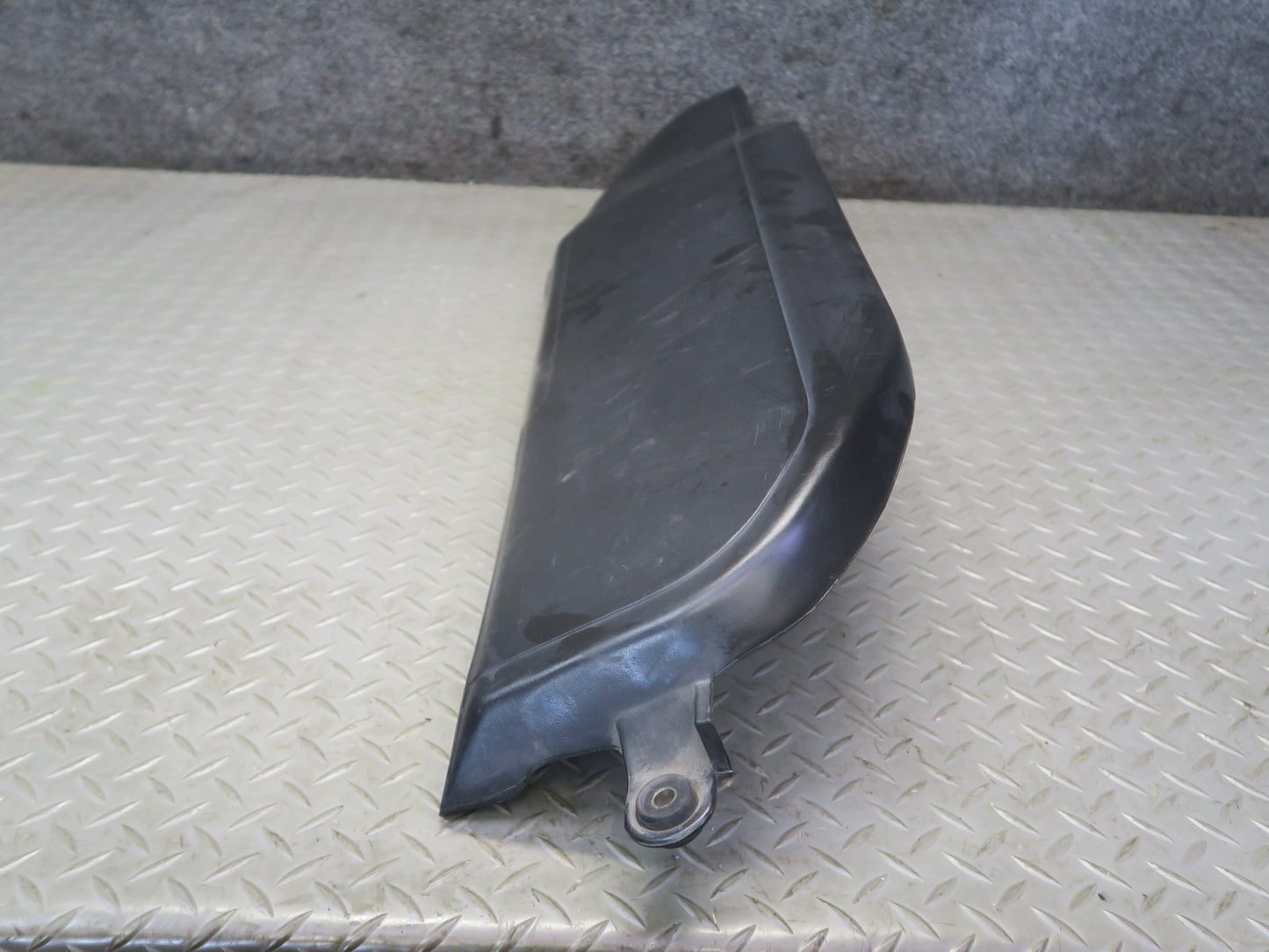 95-97 Toyota Celsior Lexus LS400 UCF20 Air Intake Inlet Duct 17750-50010 OEM