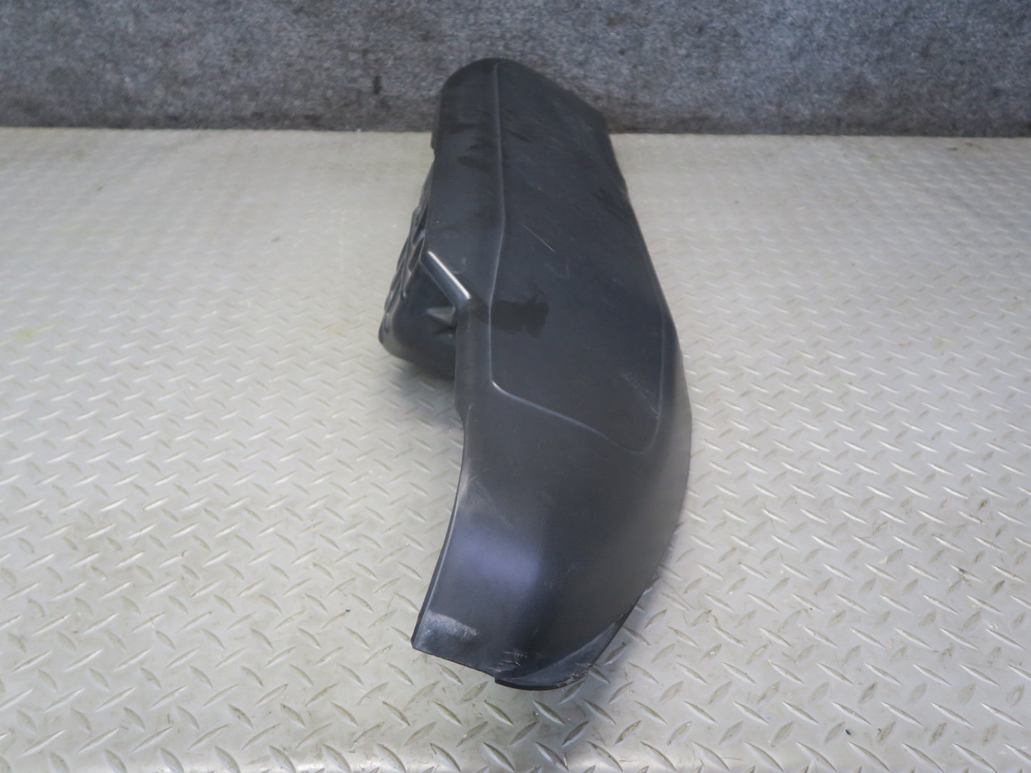 95-97 Toyota Celsior Lexus LS400 UCF20 Air Intake Inlet Duct 17750-50010 OEM