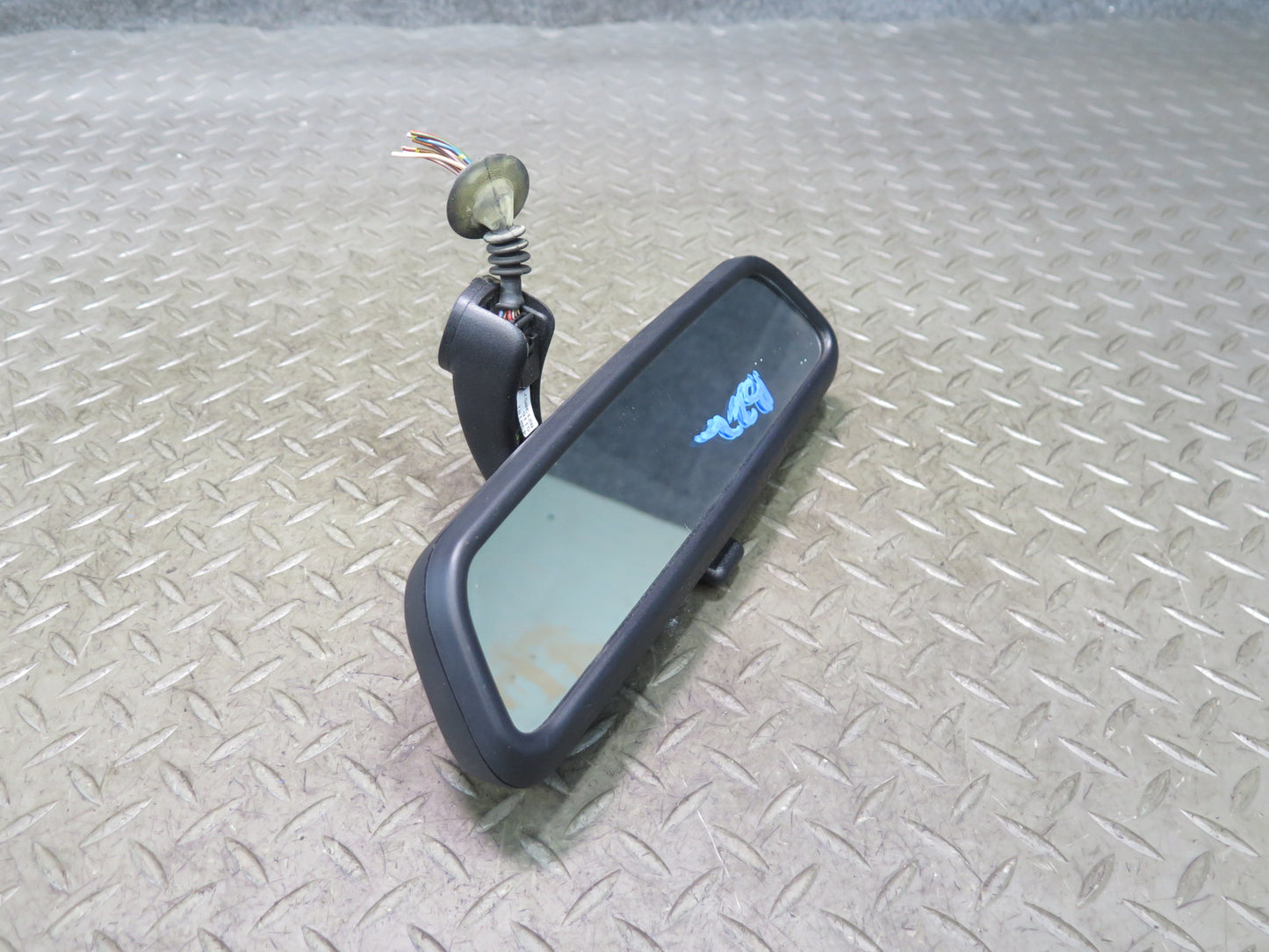 01-02 BMW E36/7 Z3 Manual Dimming Interior Rear View Mirror 8213057 OEM