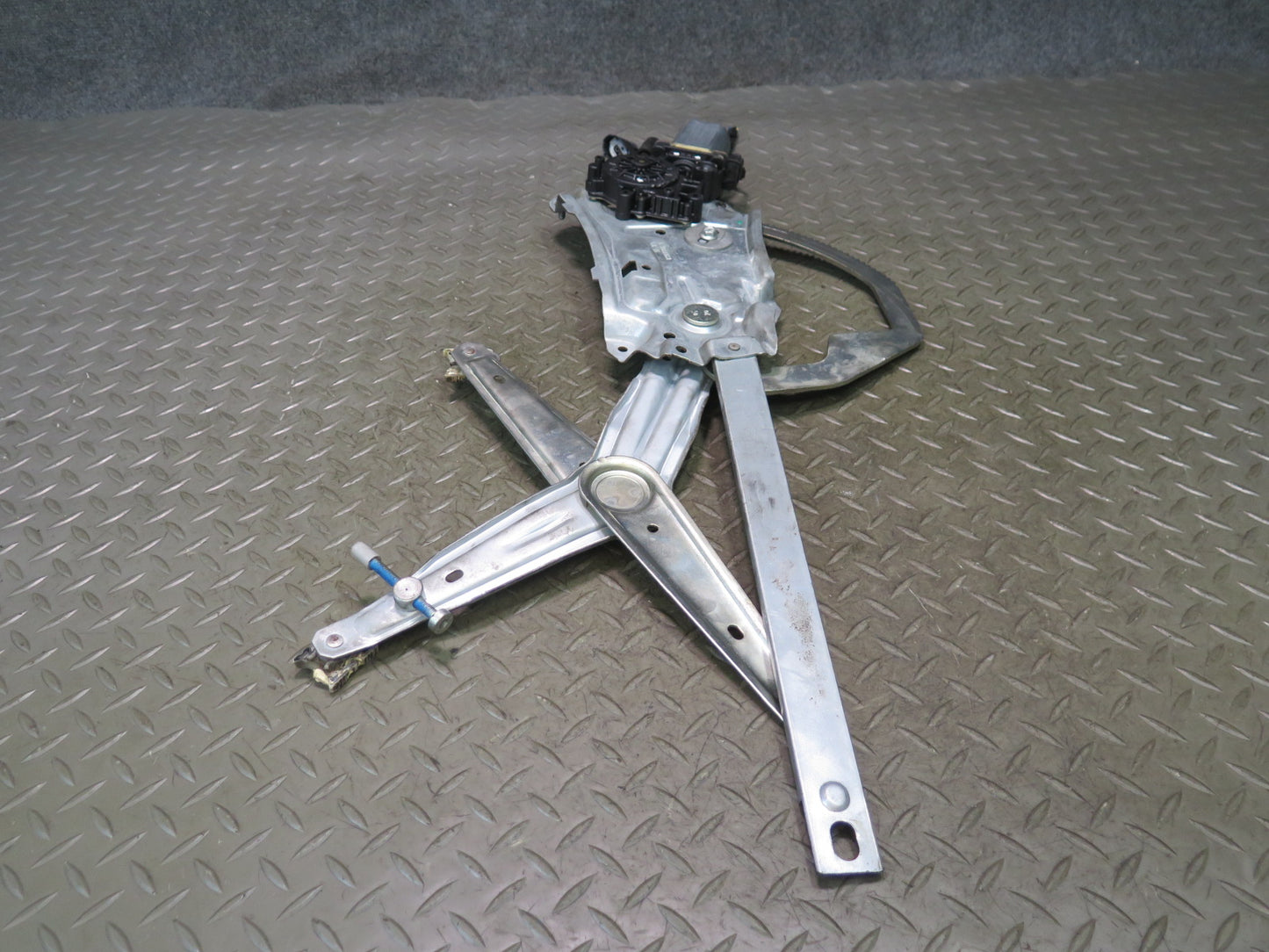 96-02 BMW E36/7 Z3 Roadster Right Passenger Door Window Regulator w Motor OEM