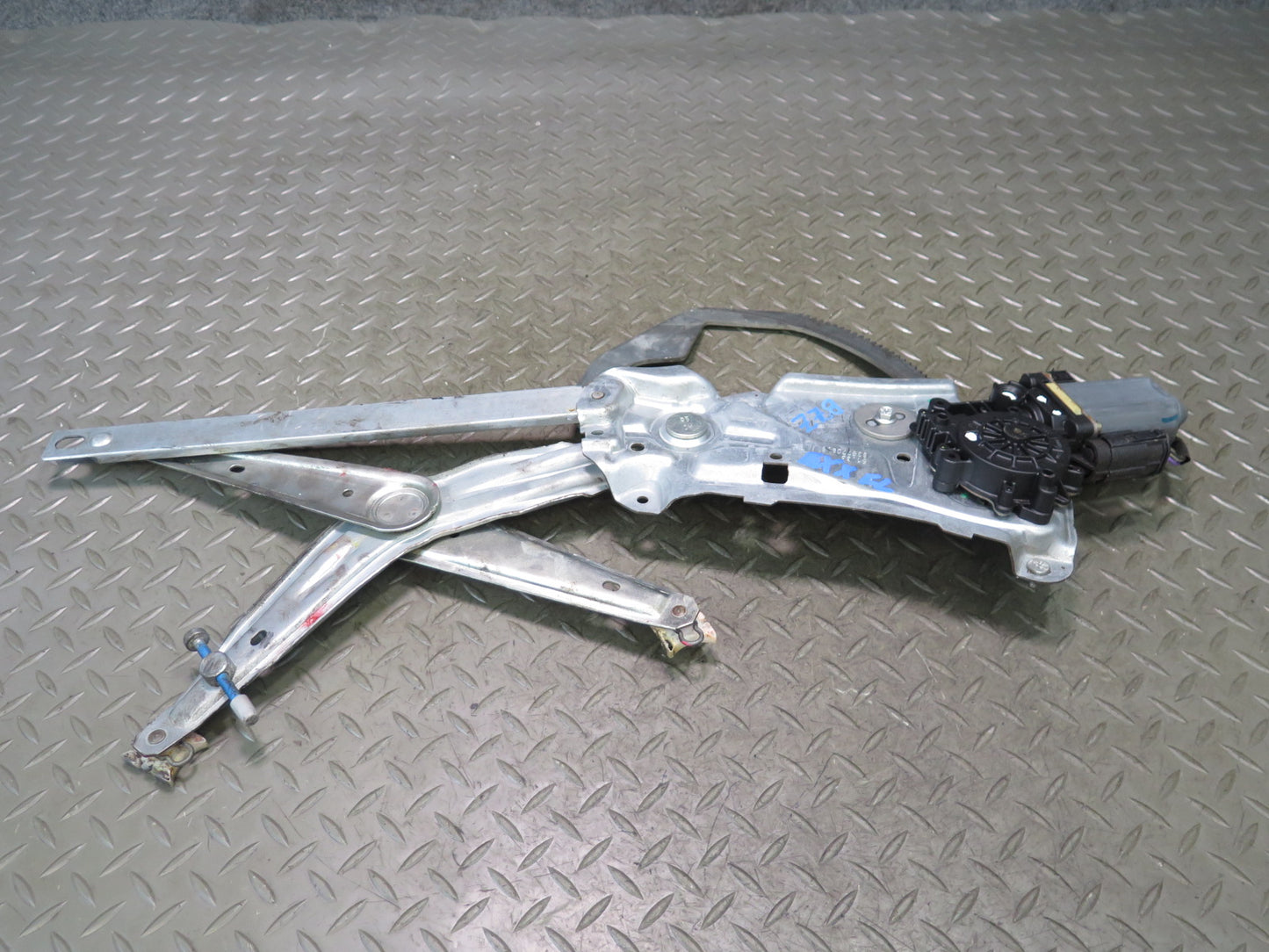 96-02 BMW E36/7 Z3 Roadster Left Driver Door Window Regulator w Motor OEM