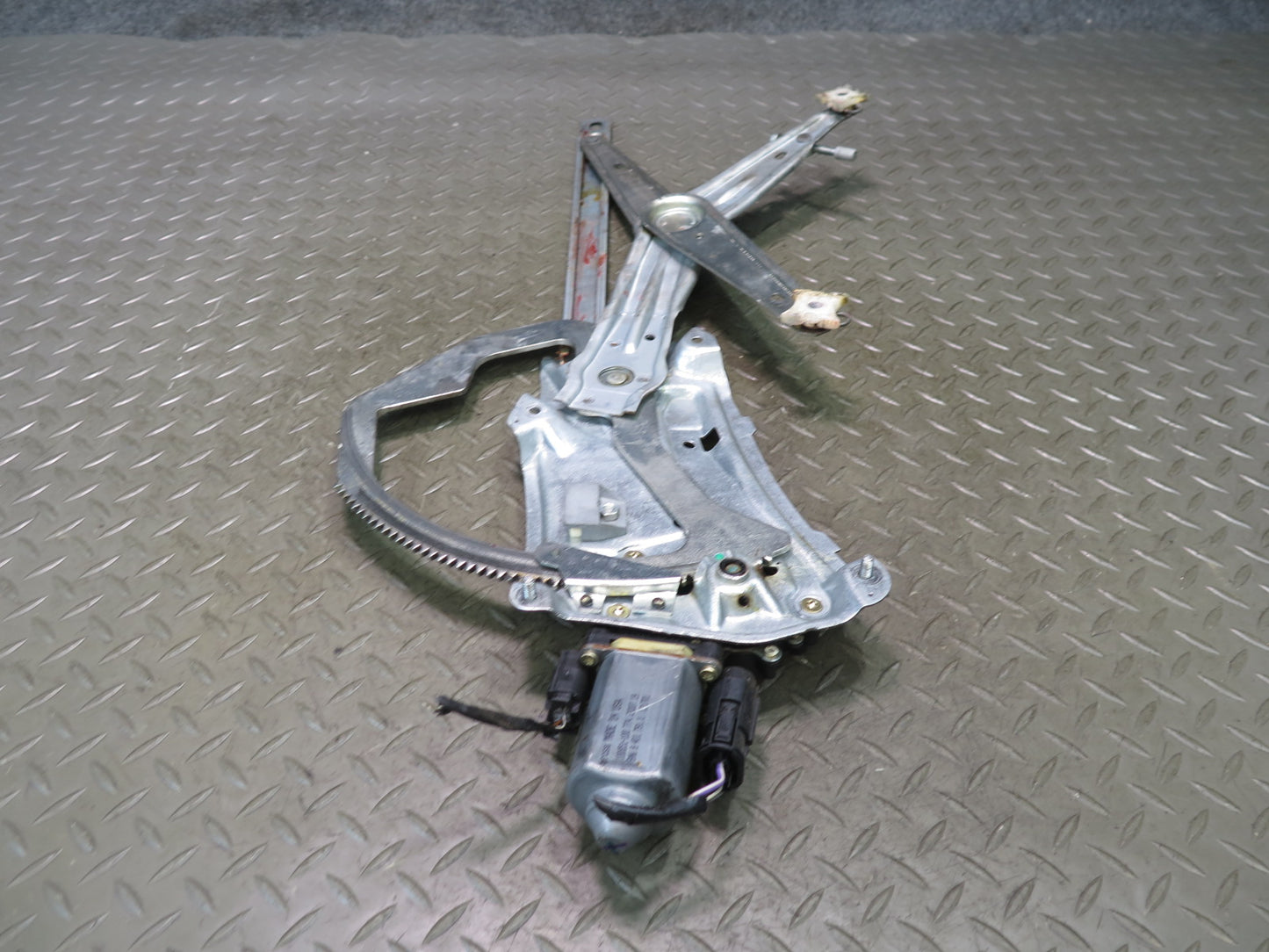 96-02 BMW E36/7 Z3 Roadster Left Driver Door Window Regulator w Motor OEM