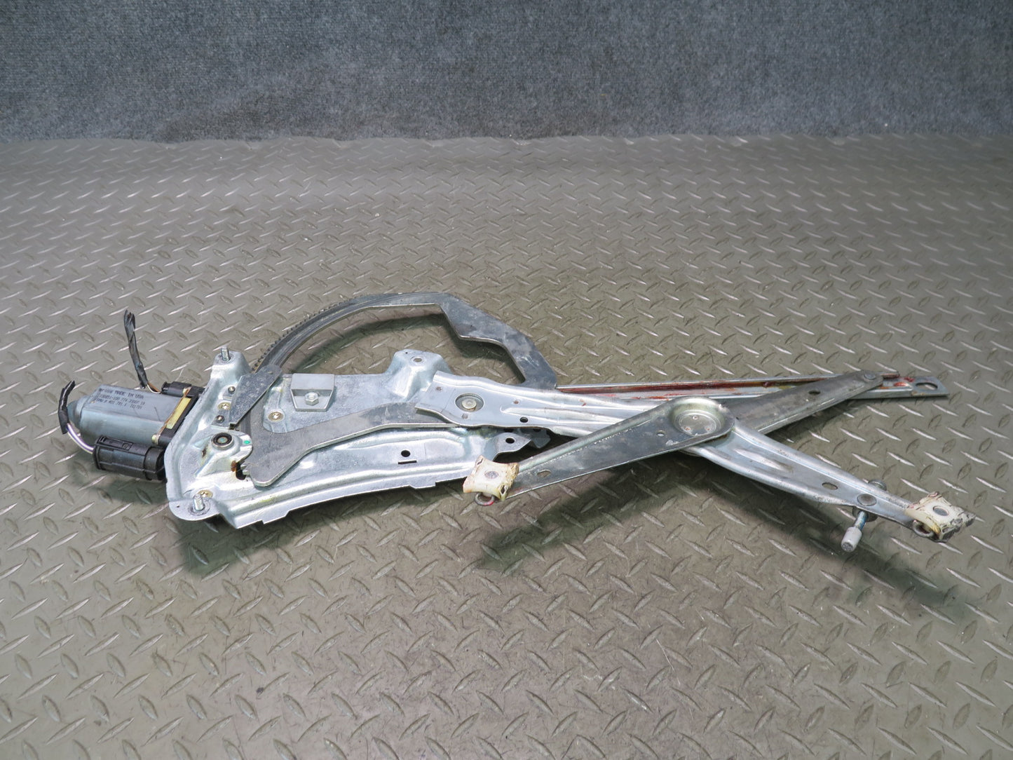 96-02 BMW E36/7 Z3 Roadster Left Driver Door Window Regulator w Motor OEM