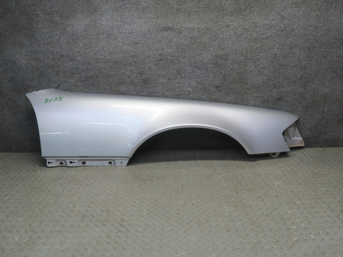 94-02 Mercedes R129 Sl-class Front Right Fender Shell Panel Cover Silver OEM