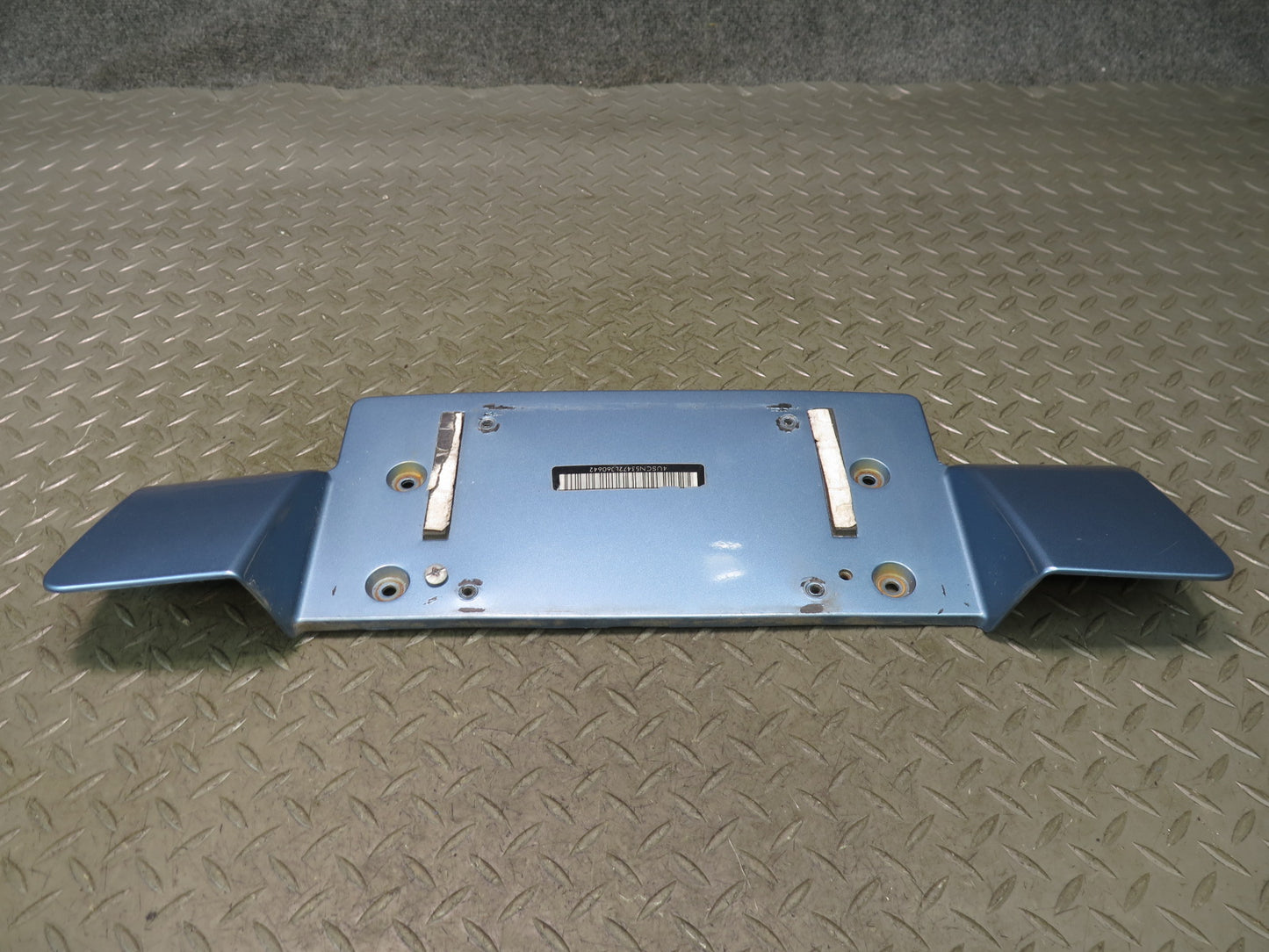 00-02 BMW E36/7 Z3 Roadster Rear License Plate Panel Mount Bracket 8410753 OEM