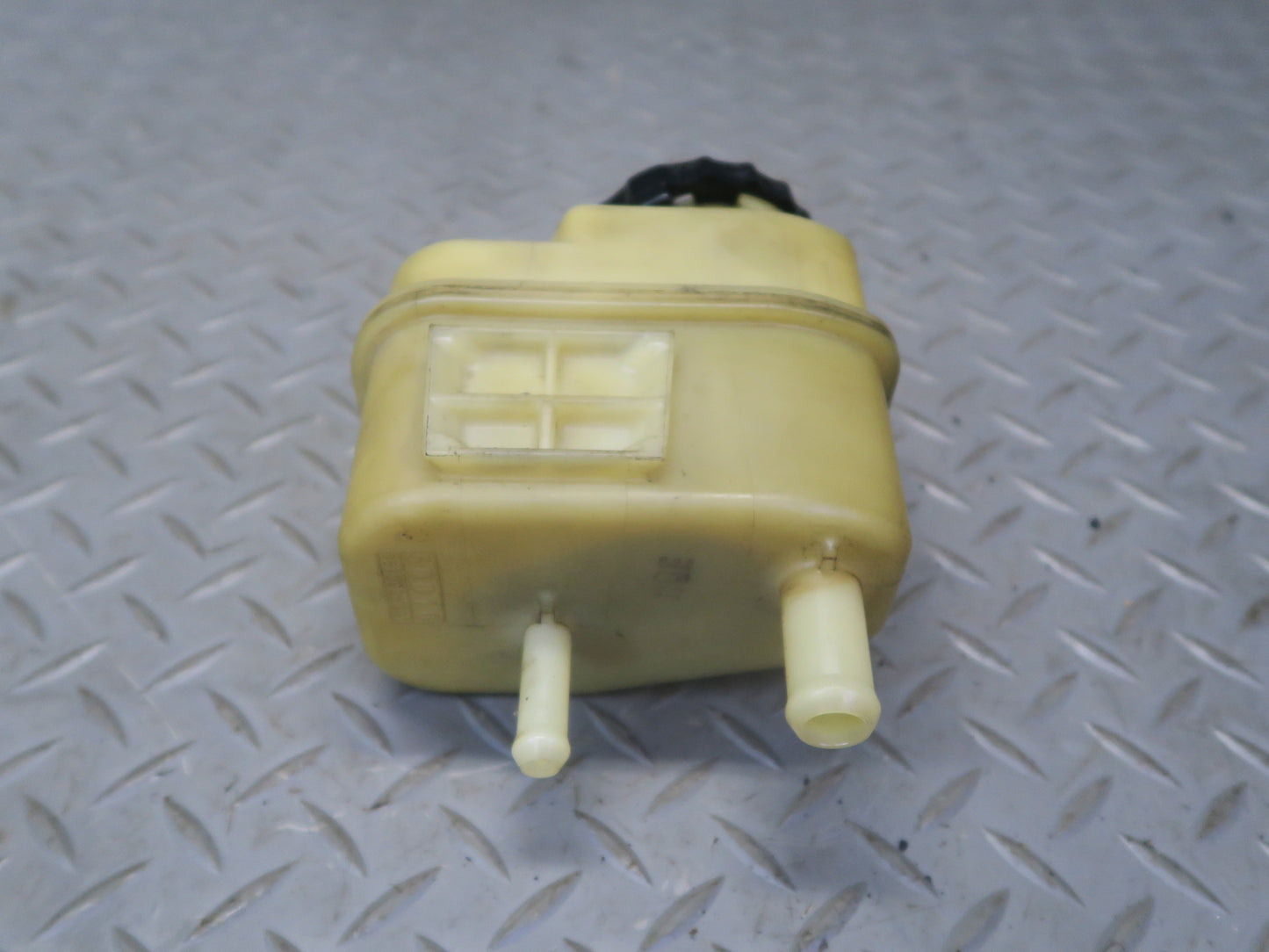 92-00 Lexus LS400 Toyota Celsior UCF20 Engine Cooling Fan Fluid Reservoir OEM
