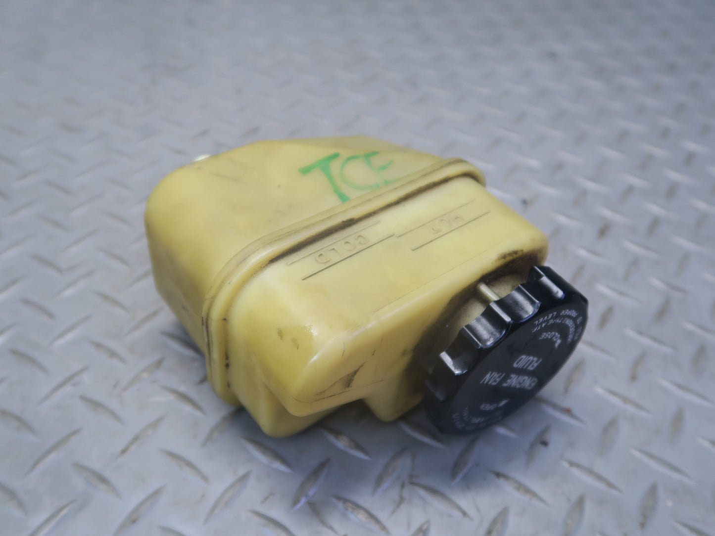 92-00 Lexus LS400 Toyota Celsior UCF20 Engine Cooling Fan Fluid Reservoir OEM