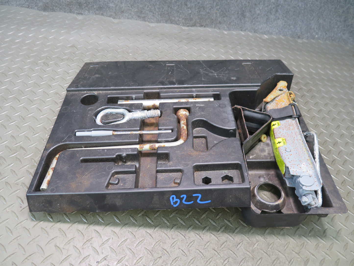 97-02 BMW E36/7 Z3 Roadster Spare Tire Lift Jack Tool KIT Tray Holder Set OEM