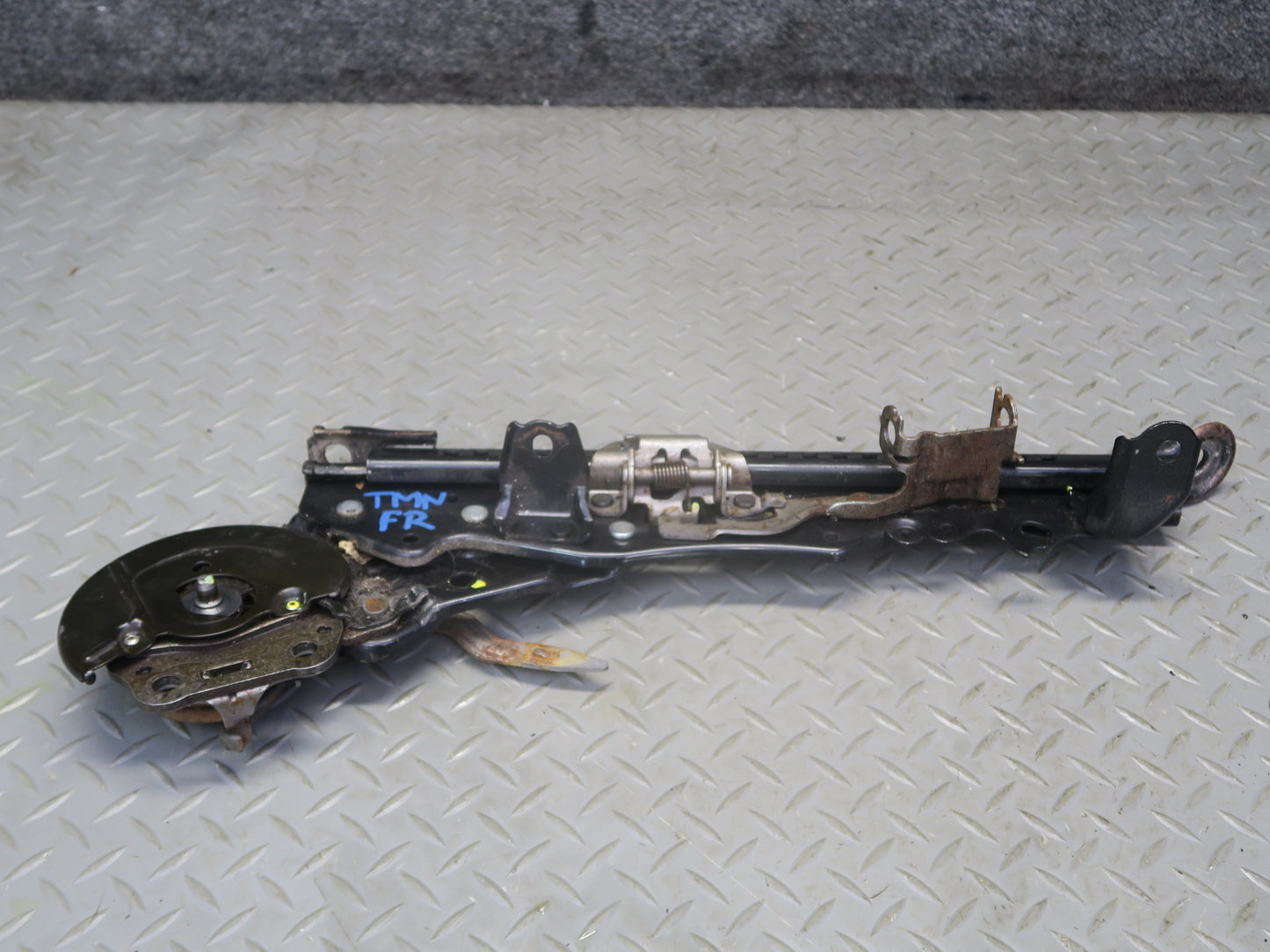 00-02 Toyota MR2 Spyder ZZW30L Front Right Seat Lower Track Rails OEM