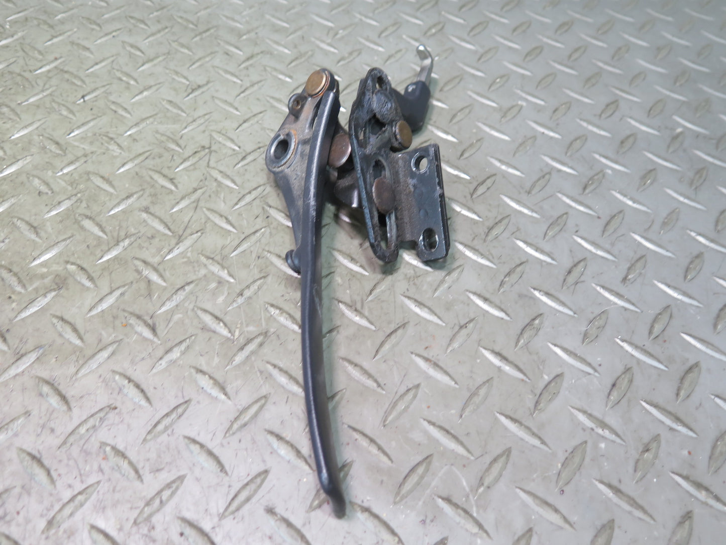 96-02 BMW E36/7 Z3 Roadster Left & Right TOP Roof Lock Latch w Spring Set OEM