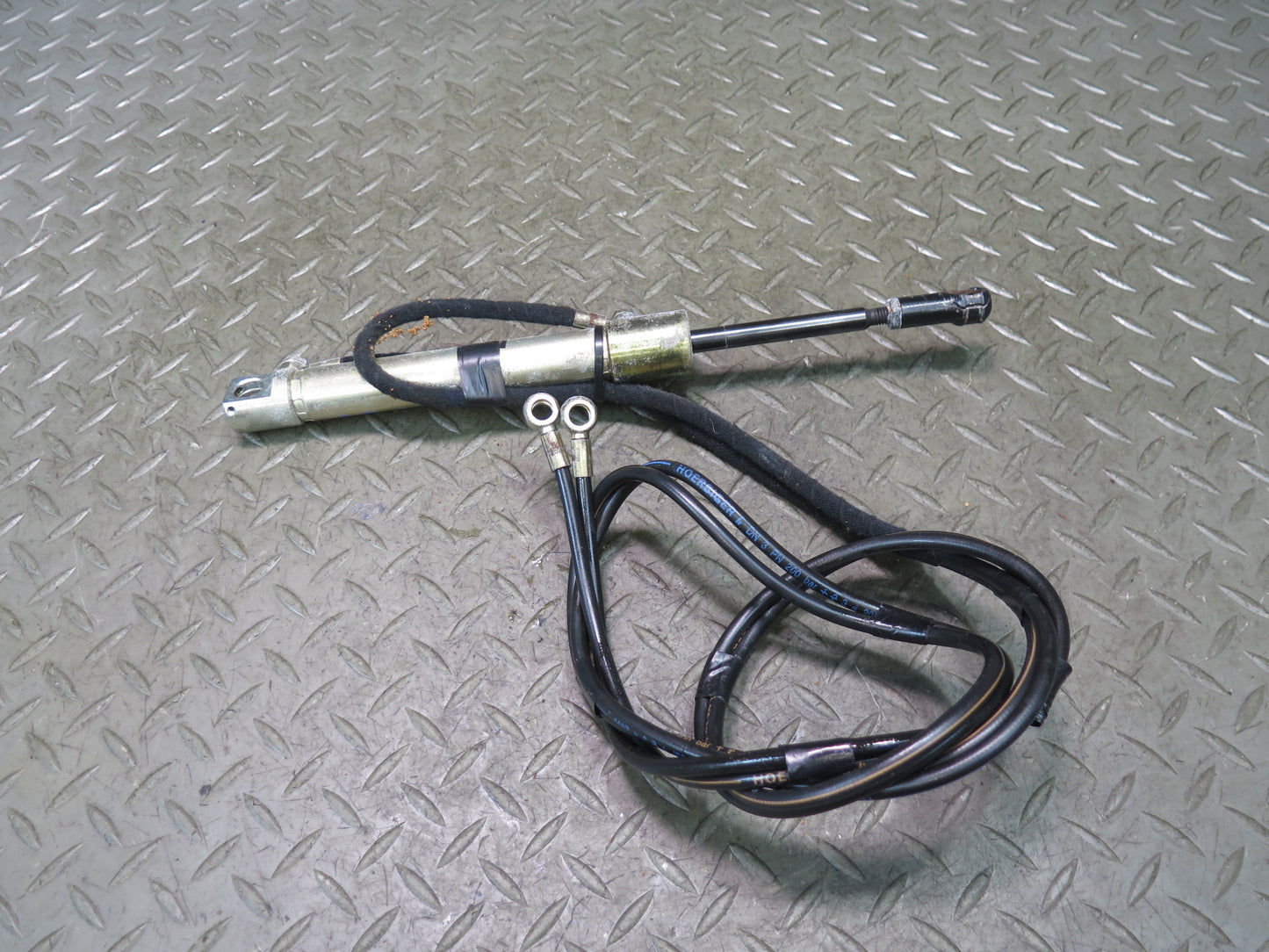 96-02 BMW E36/7 Z3 Roadster TOP Roof Hydraulic Cylinder w Lines OEM