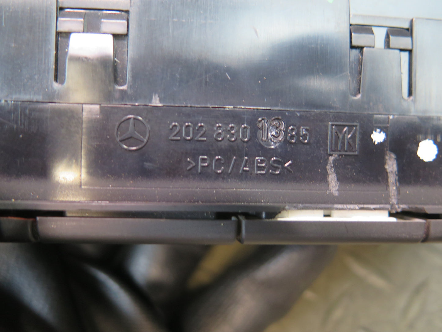 96-02 Mercedes R129 Sl-class A/C Heater Climate Control Switch 2028301385 OEM