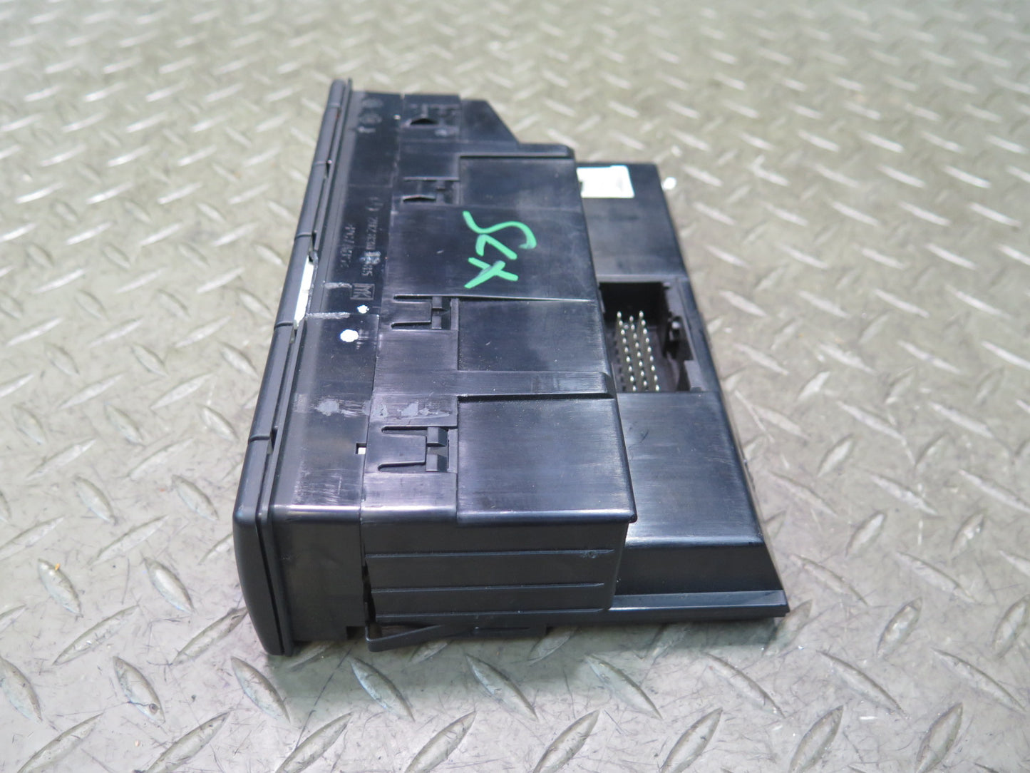 96-02 Mercedes R129 Sl-class A/C Heater Climate Control Switch 2028301385 OEM