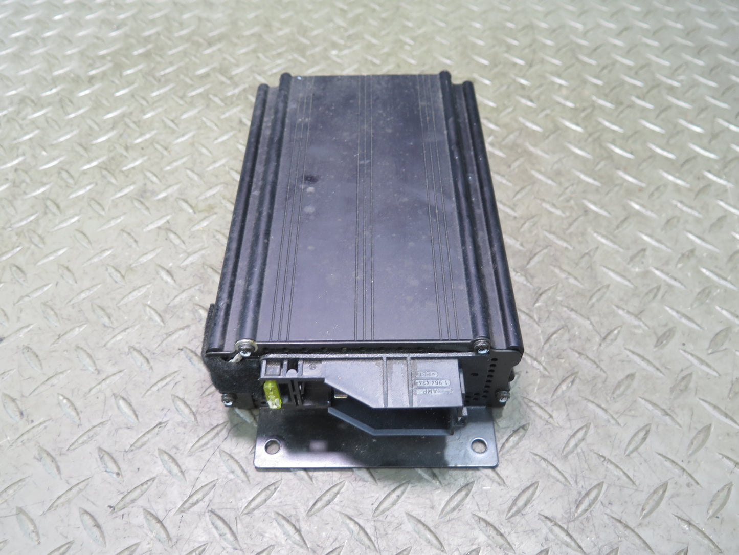 94-02 Mercedes R129 Sl-class Bose Audio System Amplifier AMP 1298200389 OEM