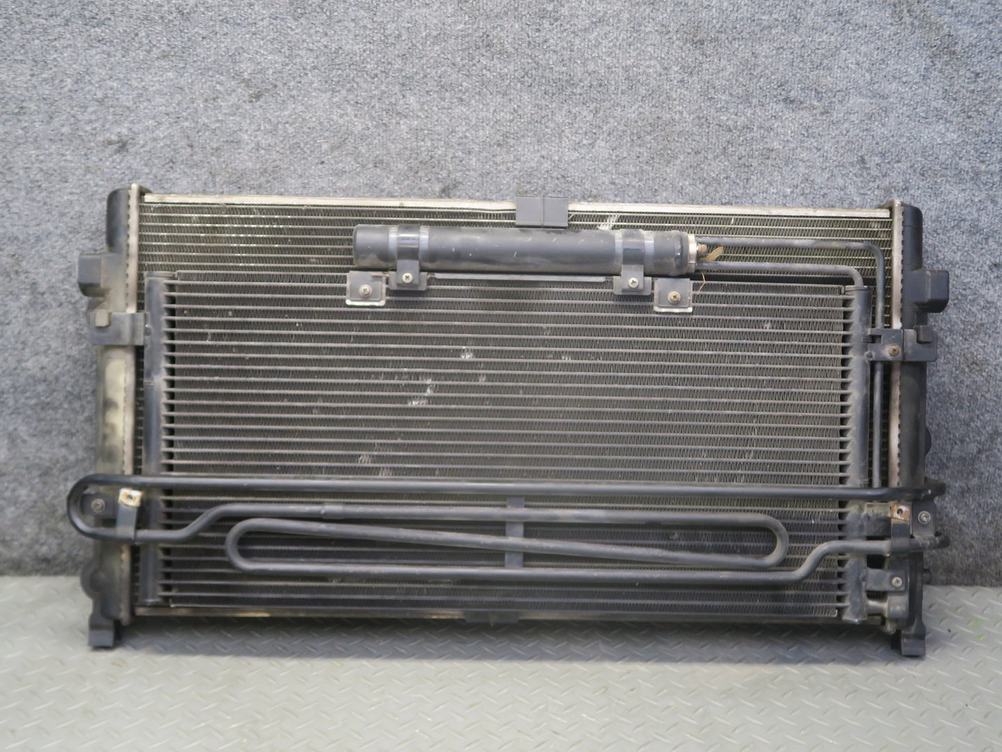 01-03 VW Eurovan T4 2.8L AXK Engine Radiator w A/C Condenser & Oil Cooler OEM