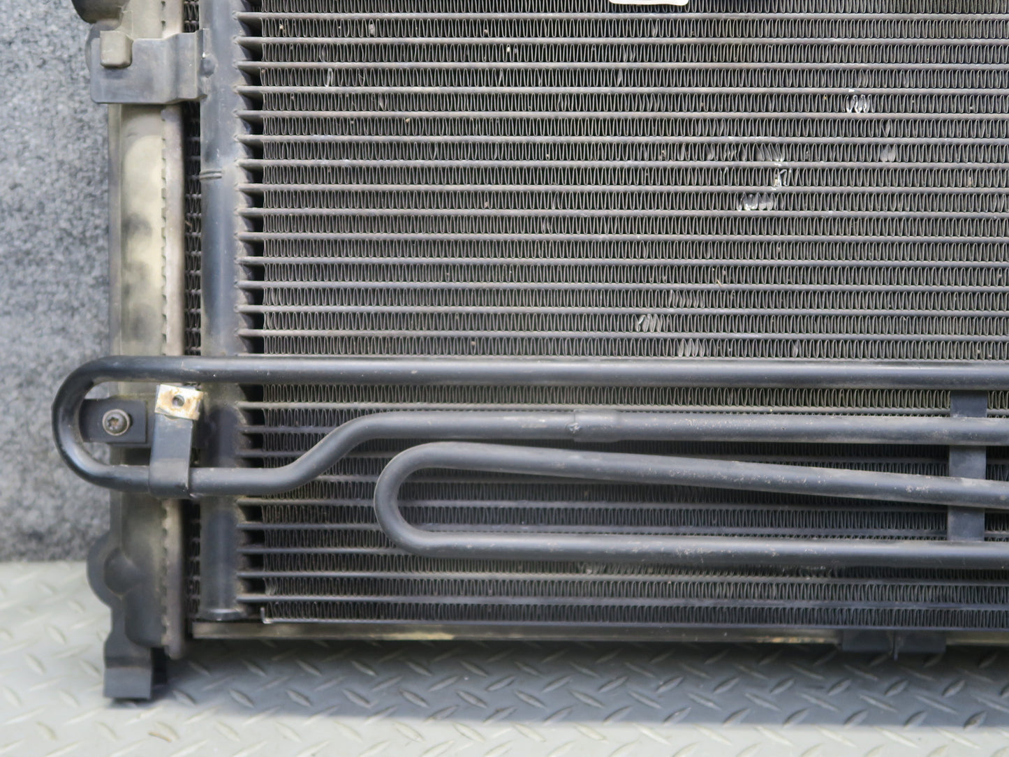01-03 VW Eurovan T4 2.8L AXK Engine Radiator w A/C Condenser & Oil Cooler OEM
