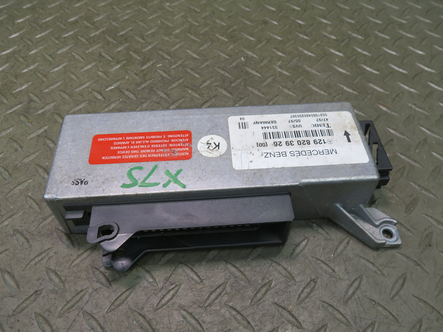 96-02 Mercedes R129 Sl-class TOP Convertible Control Module 1298203926 OEM