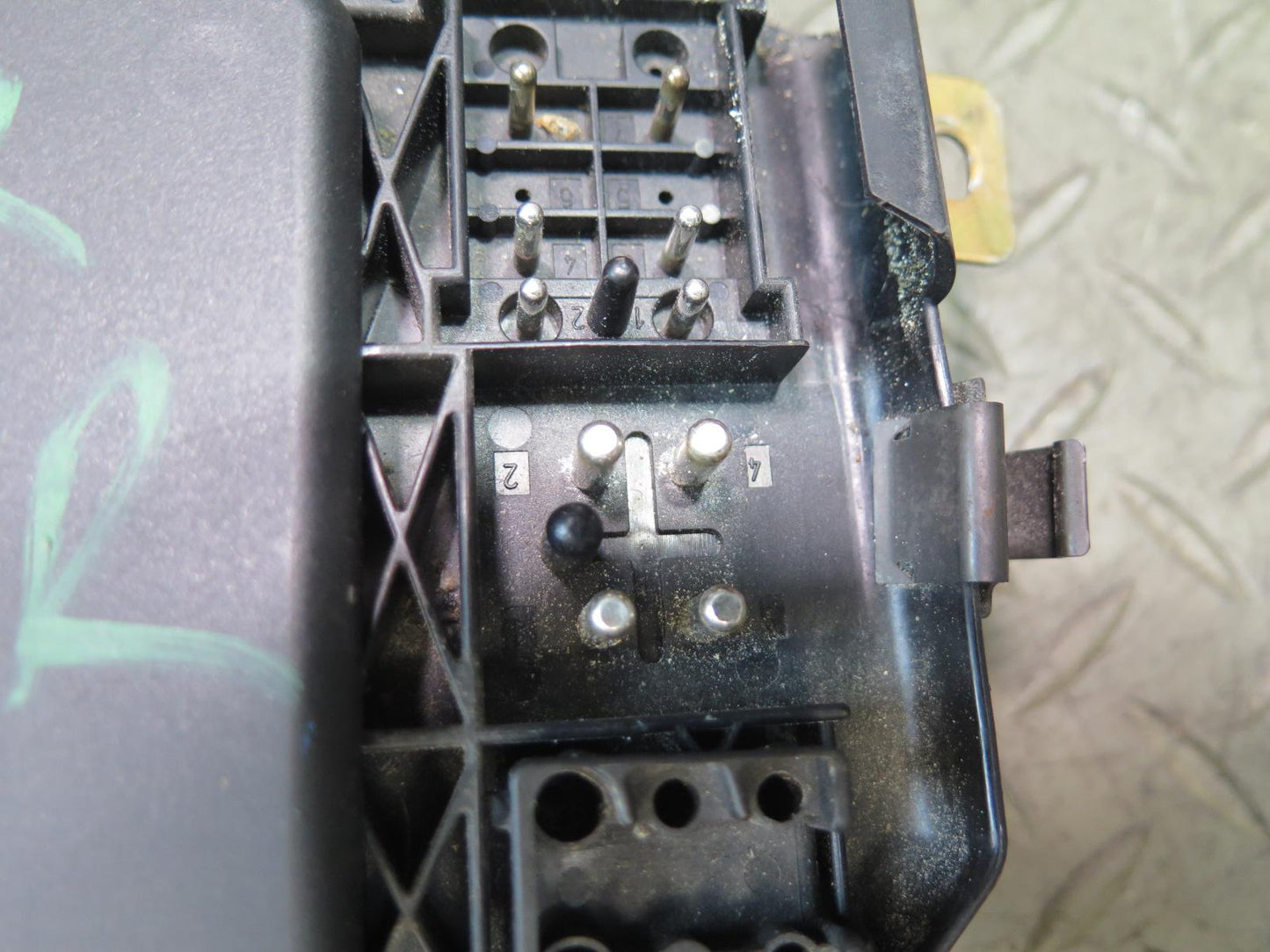 94-02 Mercedes R129 SL Front Left or Right Seat Control Module 1298203526 OEM