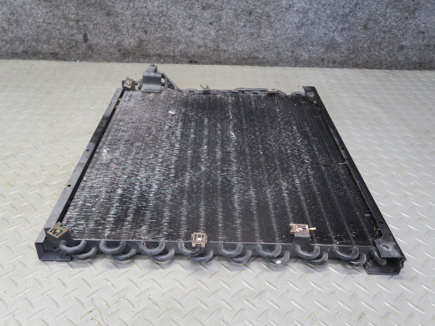 96-02 BMW E36/7 Z3 A/C Air Condition Condenser 8398181 OEM