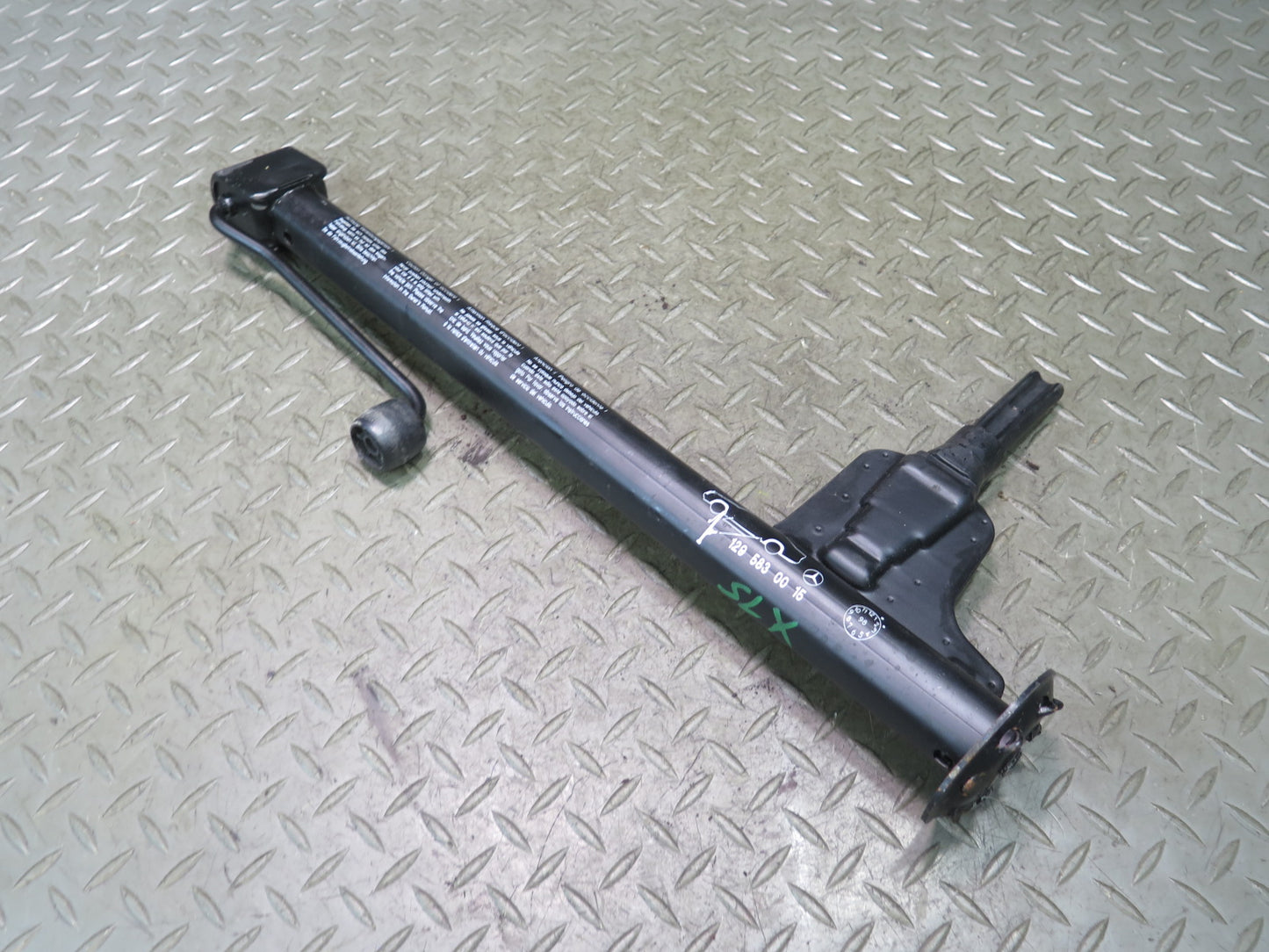 94-02 Mercedes R129 Sl-class Emergency Spare Tire Lift Jack Tool 1295830015 OEM