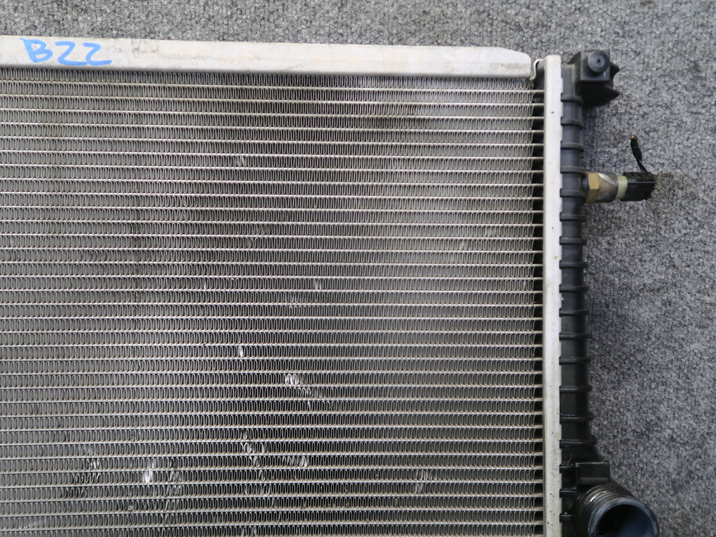 99-02 BMW E36/7 Z3 M52 M54 Engine Cooling Radiator 57K Miles OEM
