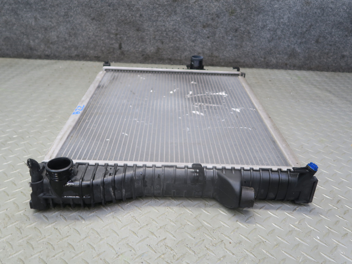 99-02 BMW E36/7 Z3 M52 M54 Engine Cooling Radiator 57K Miles OEM