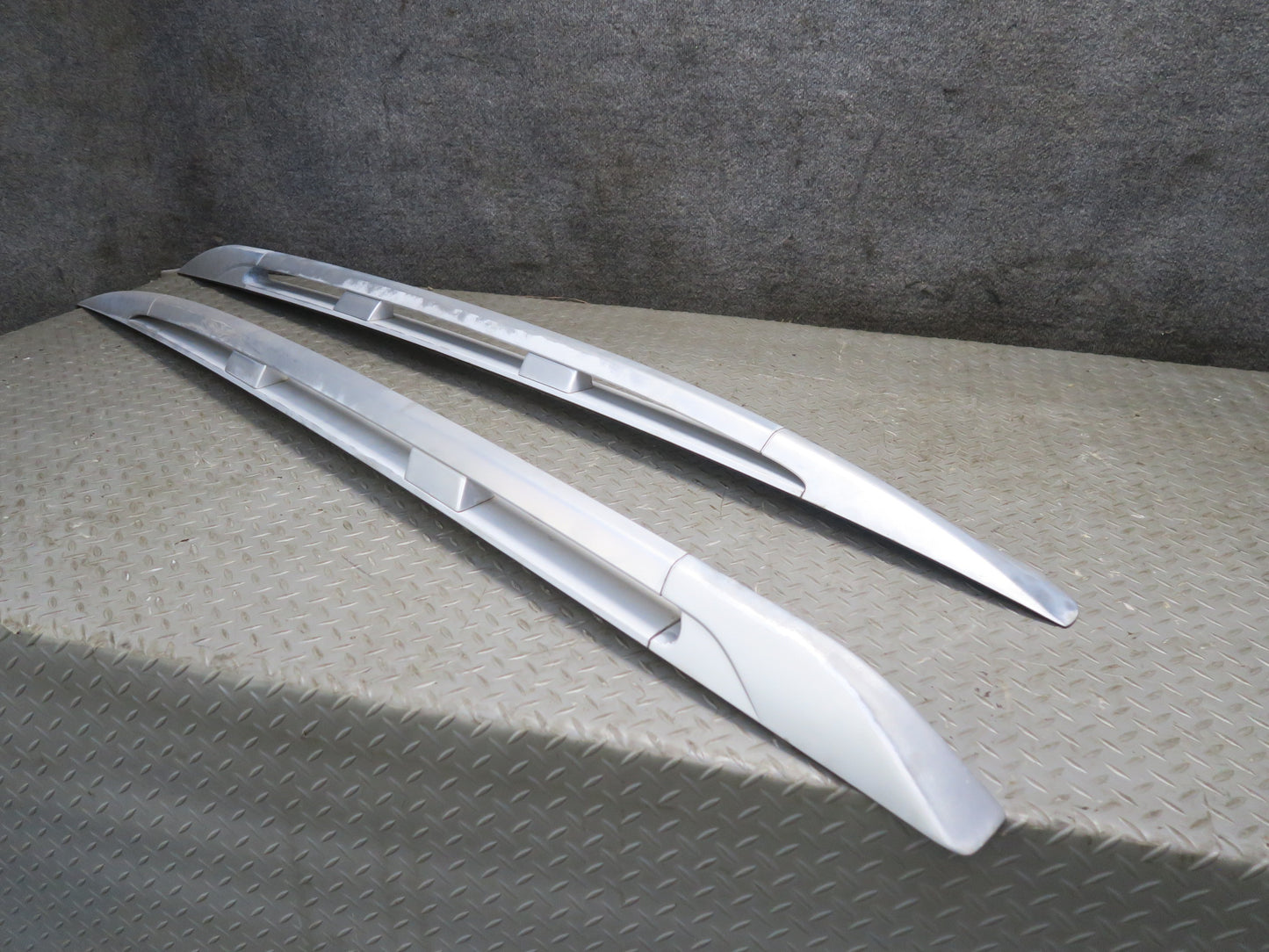 2003-2010 Porsche Cayenne 957 Left & Right Luggage Roof Rack Rail Set of 2