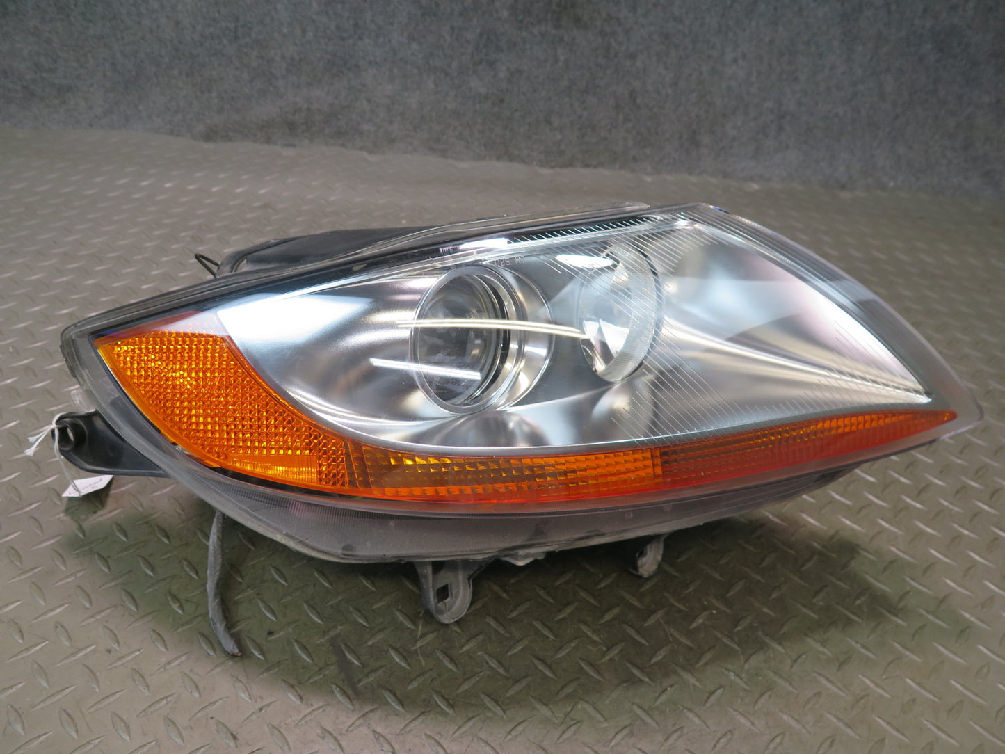 03-05 BMW E85 Z4 3.0L Front Right Bi-xenon HID Headlight Lamp w Ballast OEM