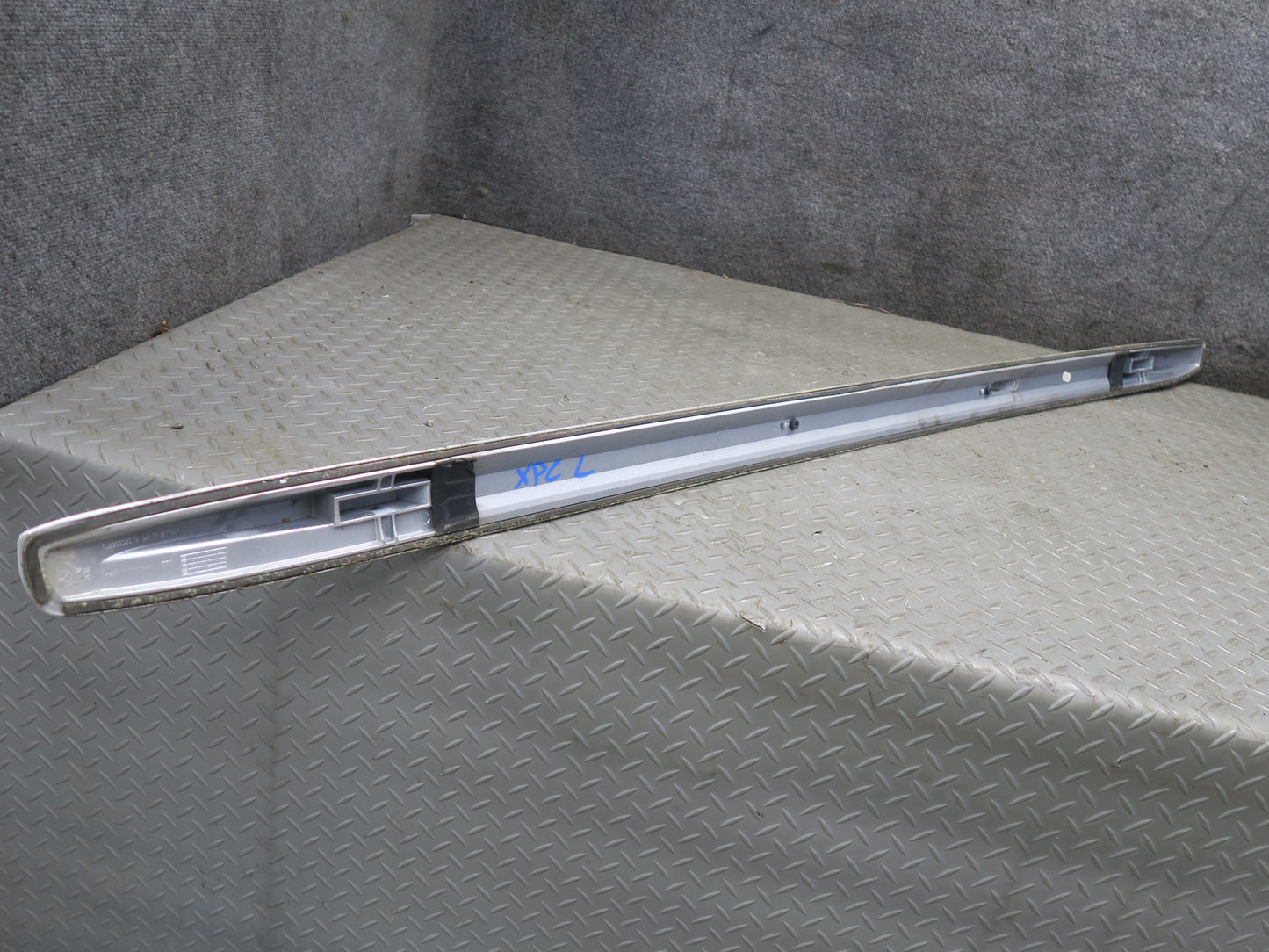 2003-2010 Porsche Cayenne 957 Left & Right Luggage Roof Rack Rail Set of 2