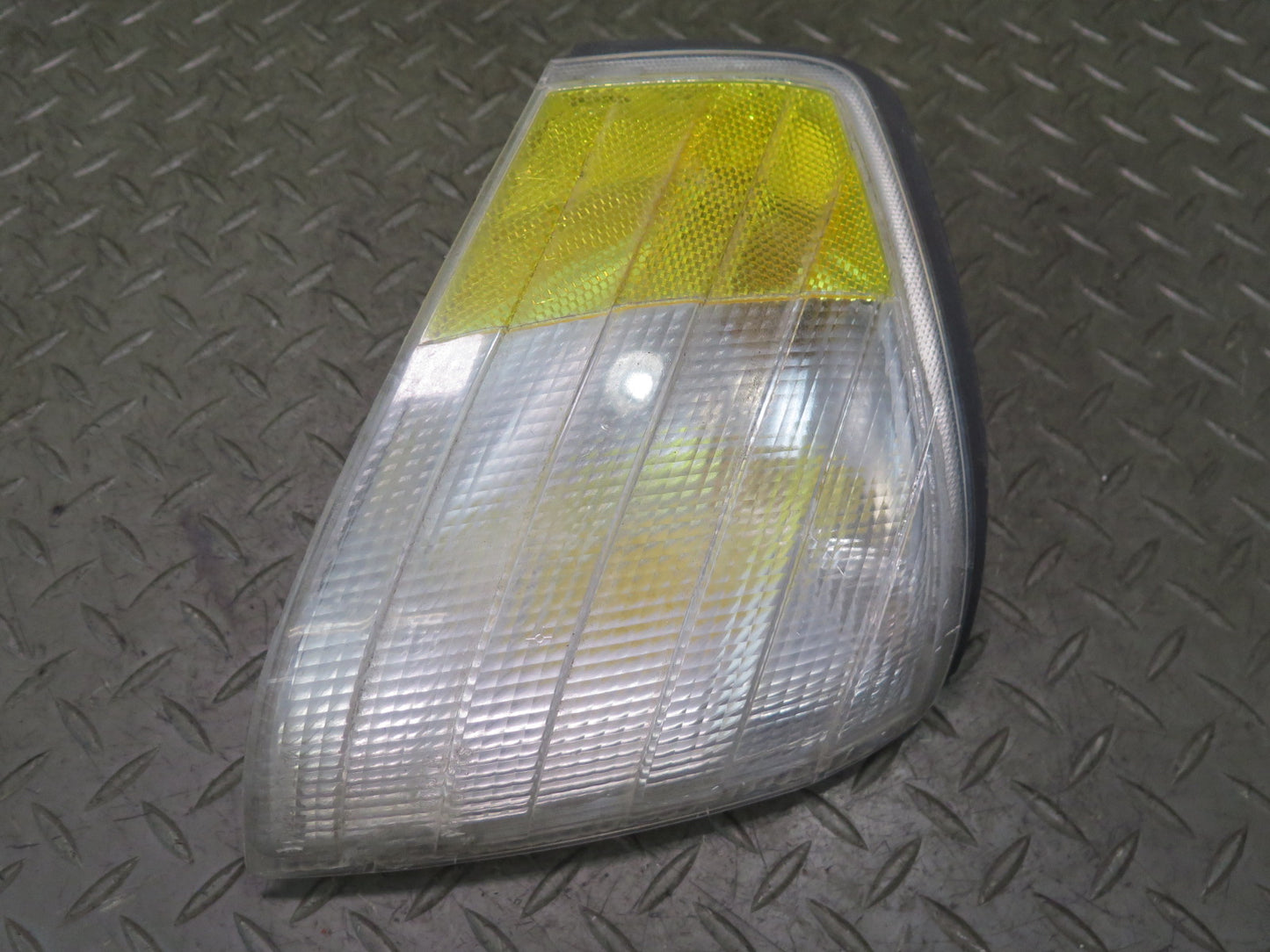 95-02 Mercedes R129 Sl-class Front Right Turn Signal Light Lamp OEM
