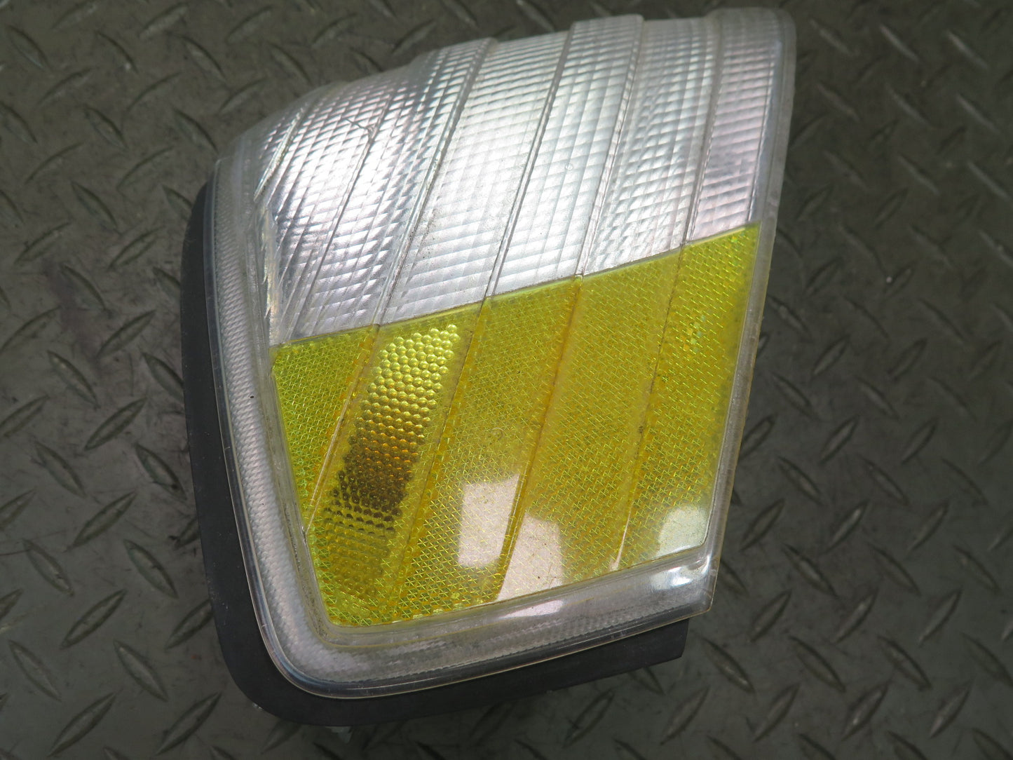 95-02 Mercedes R129 Sl-class Front Right Turn Signal Light Lamp OEM