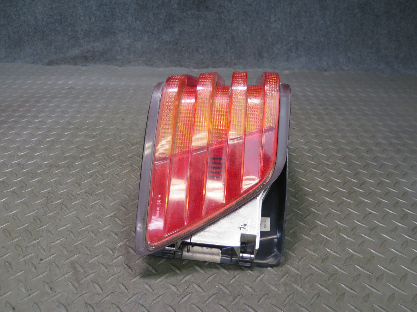 96-98 Mercedes R129 Sl-class Set of 2 Rear Left & Right Tail Light Lamp OEM