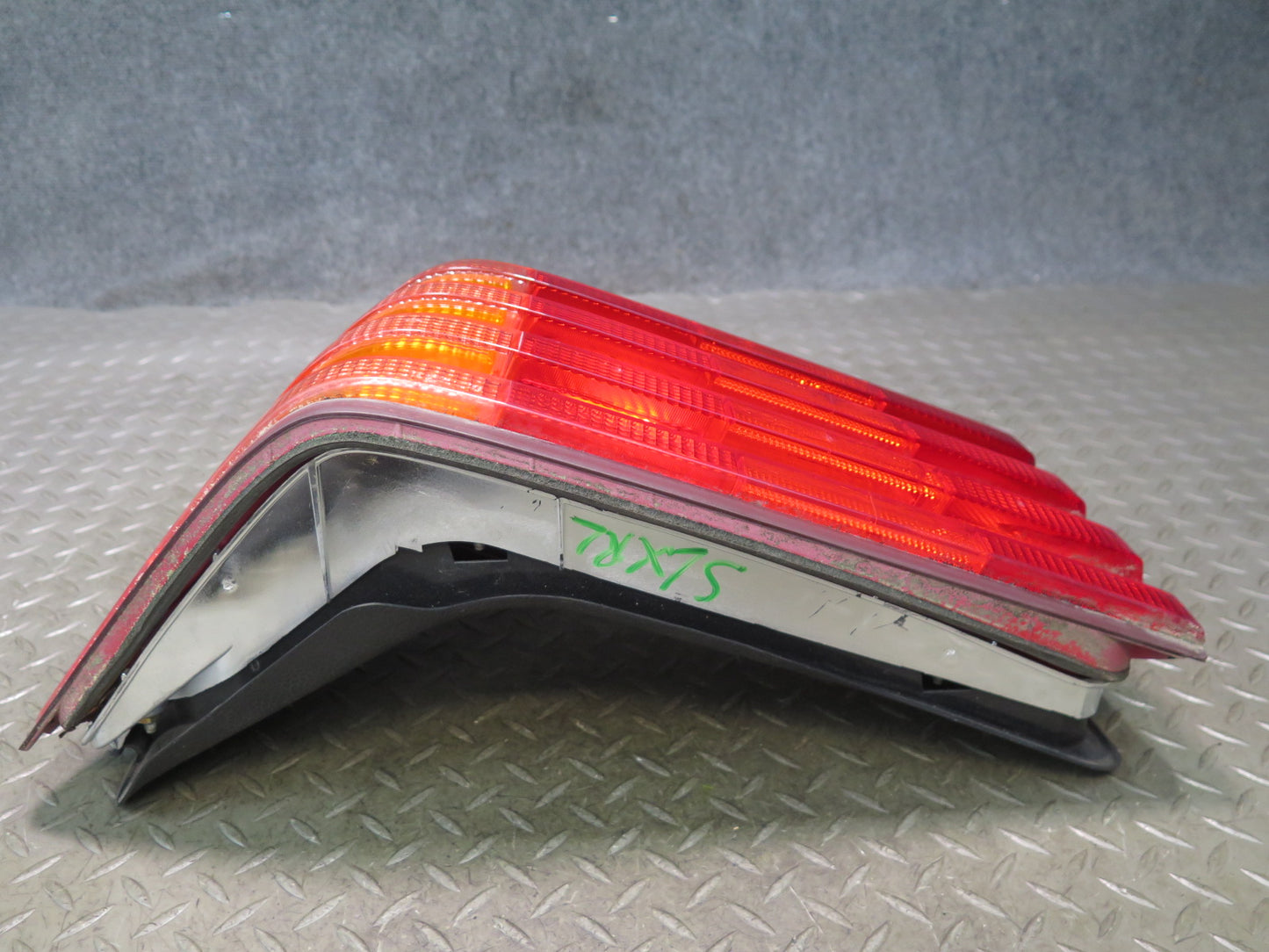 96-98 Mercedes R129 Sl-class Set of 2 Rear Left & Right Tail Light Lamp OEM