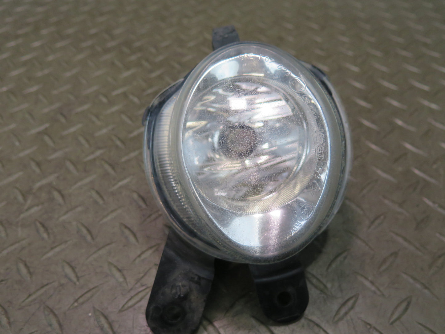 10-13 Lexus IS350 IS250 GSE20L Convertible Front Right Side Fog Light Lamp OEM