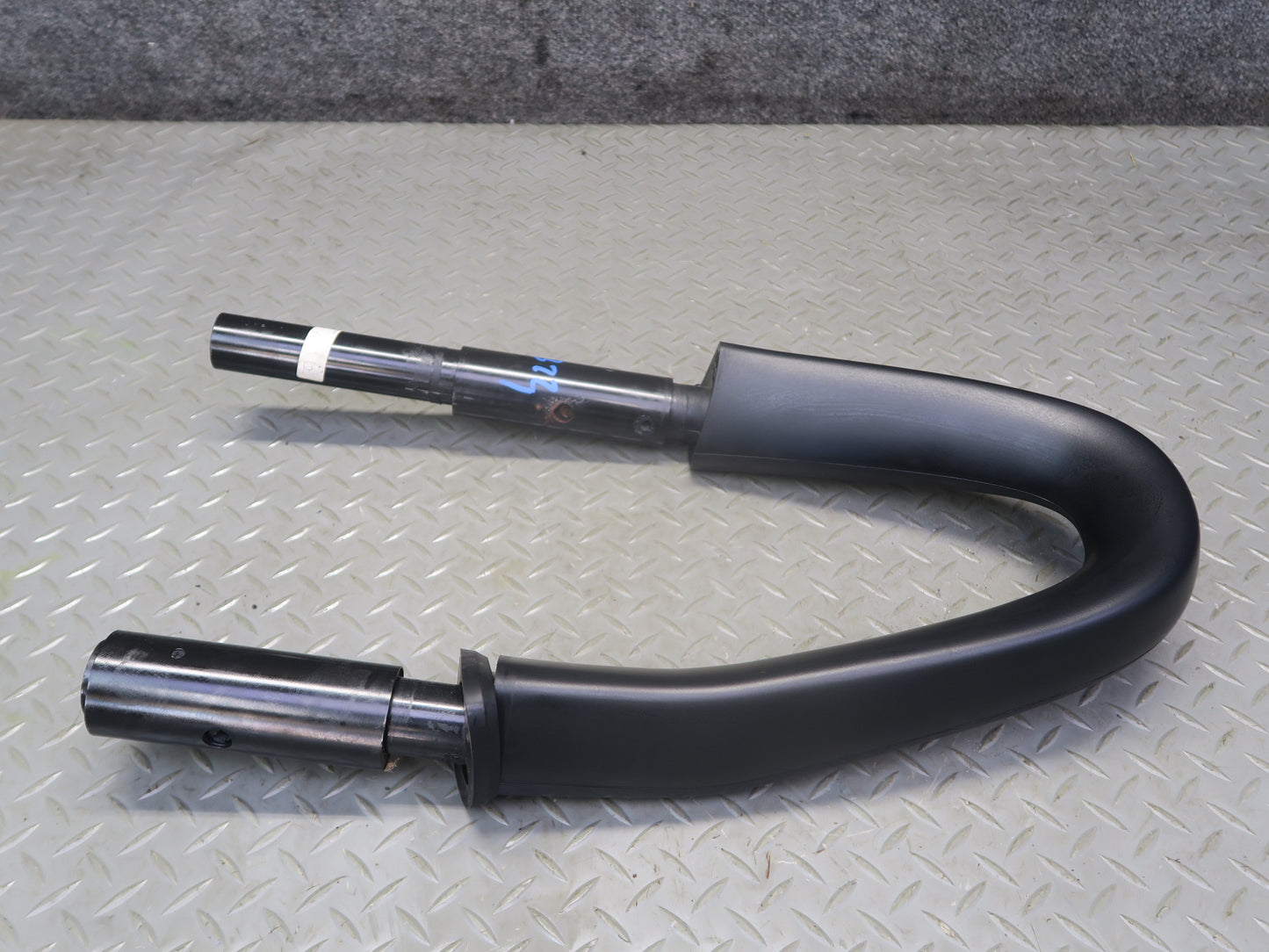 96-02 BMW E36/7 Z3 Convertible Set of 2 Left & Right Roll Over Roll Bar OEM