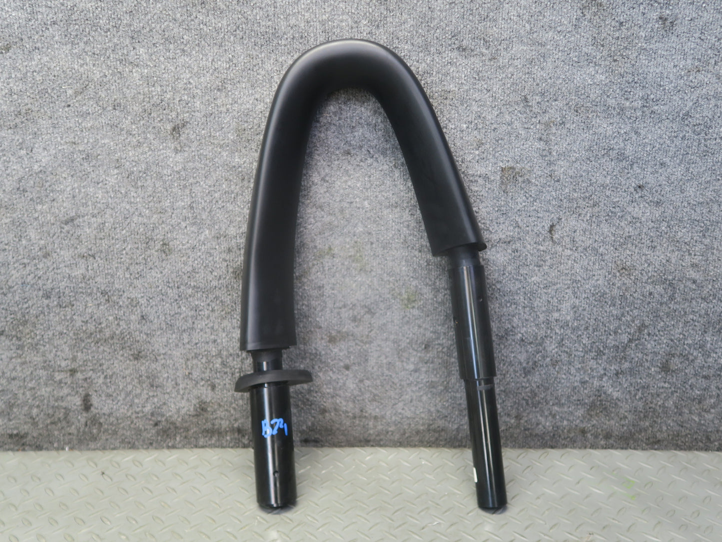 96-02 BMW E36/7 Z3 Convertible Set of 2 Left & Right Roll Over Roll Bar OEM