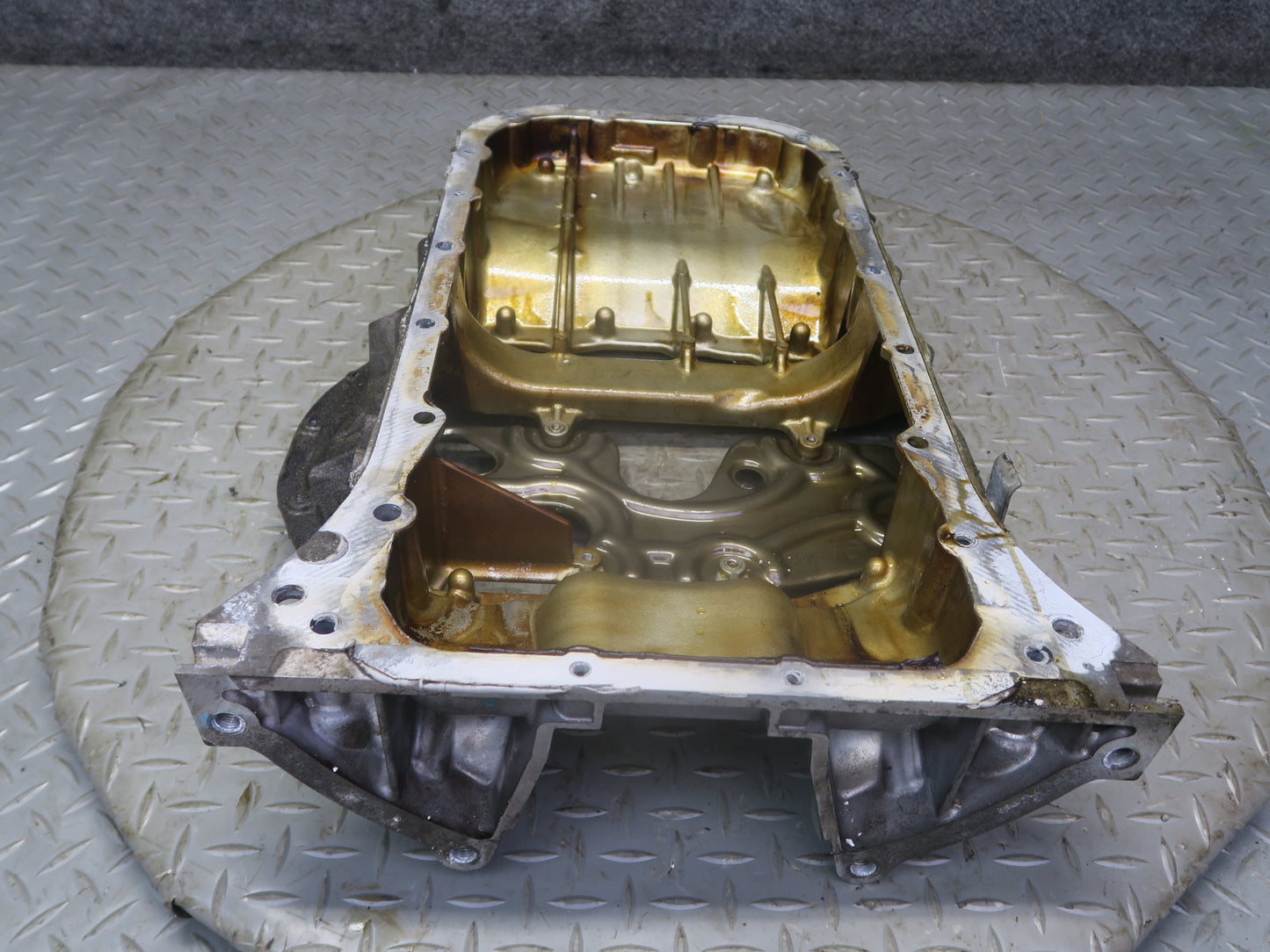 01-06 Lexus LS430 UCF30L 3UZFE Engine Motor Upper Oil Pan OEM