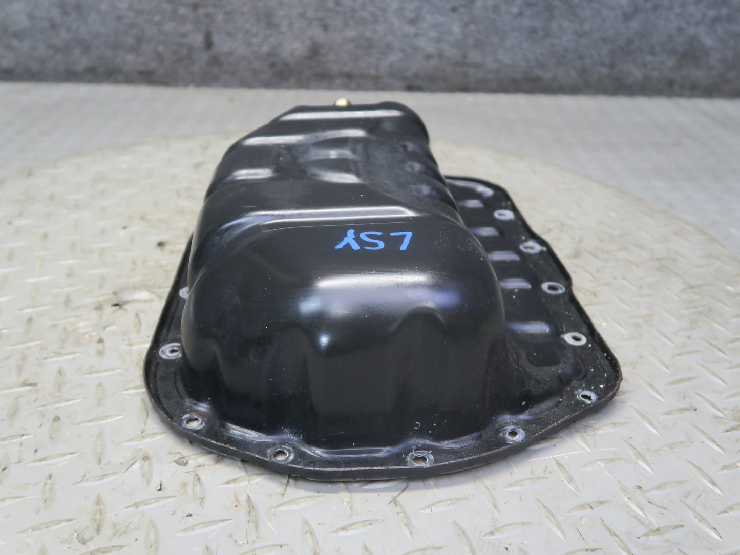 01-06 Lexus LS430 UCF30L 3UZFE Engine Motor Lower Oil Pan OEM