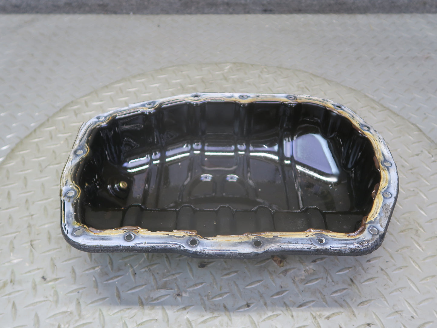 01-06 Lexus LS430 UCF30L 3UZFE Engine Motor Lower Oil Pan OEM