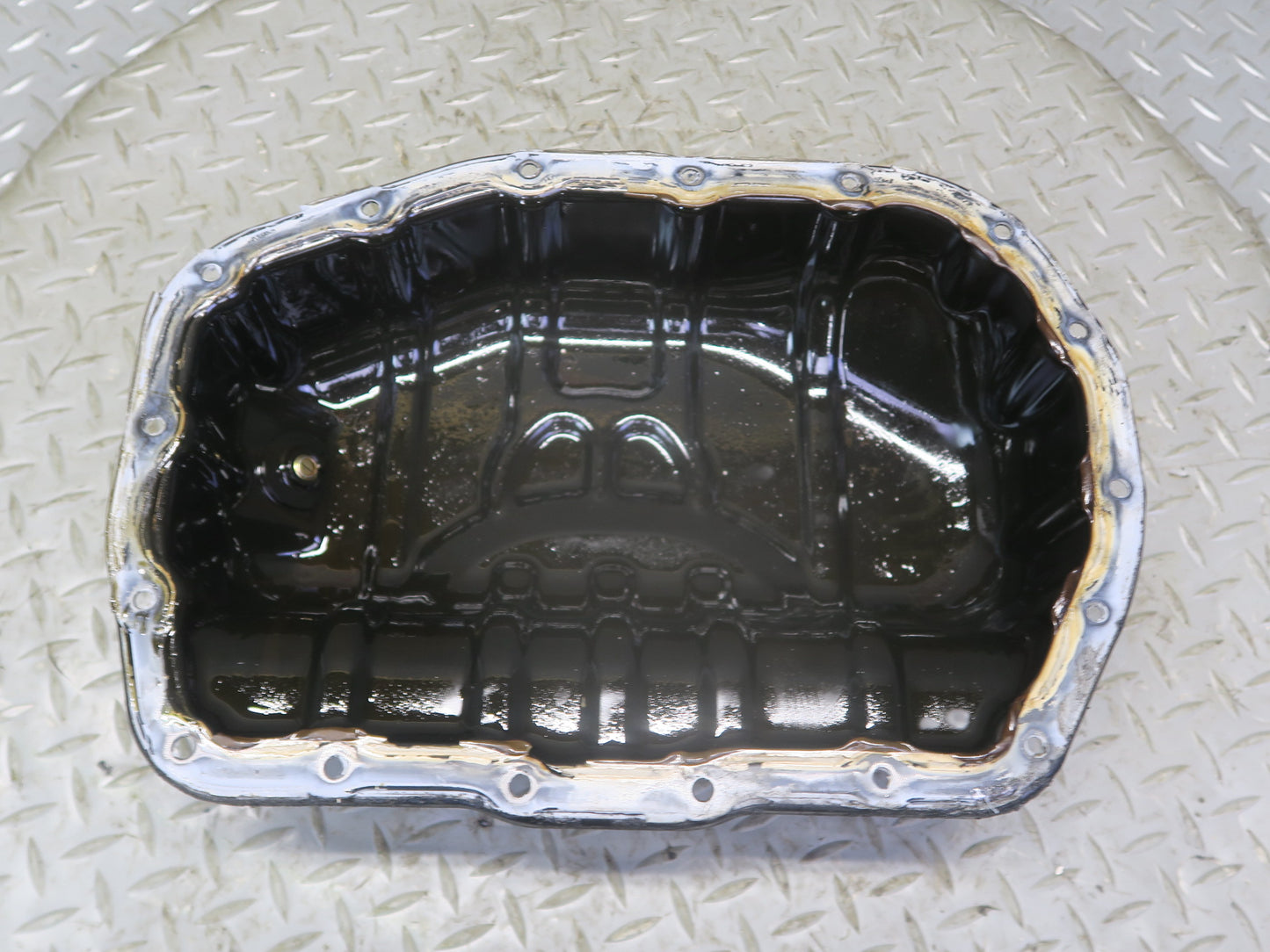 01-06 Lexus LS430 UCF30L 3UZFE Engine Motor Lower Oil Pan OEM