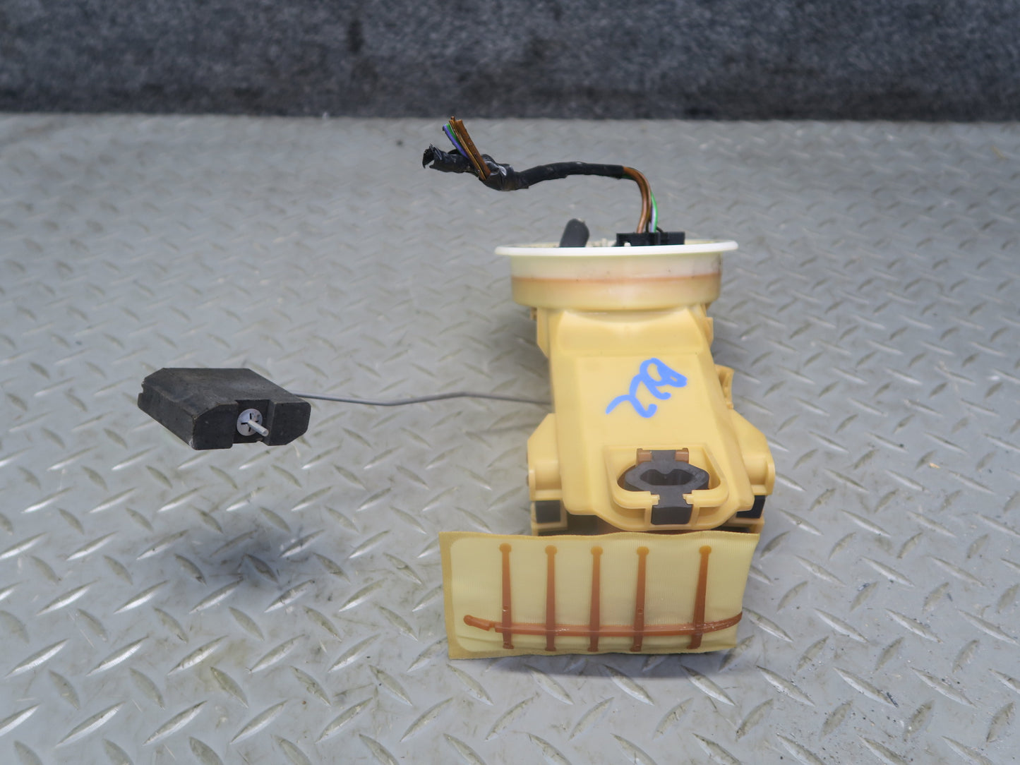97-02 BMW E36/7 Z3 Fuel Pump Level Sensor Sending Unit 6756323 OEM