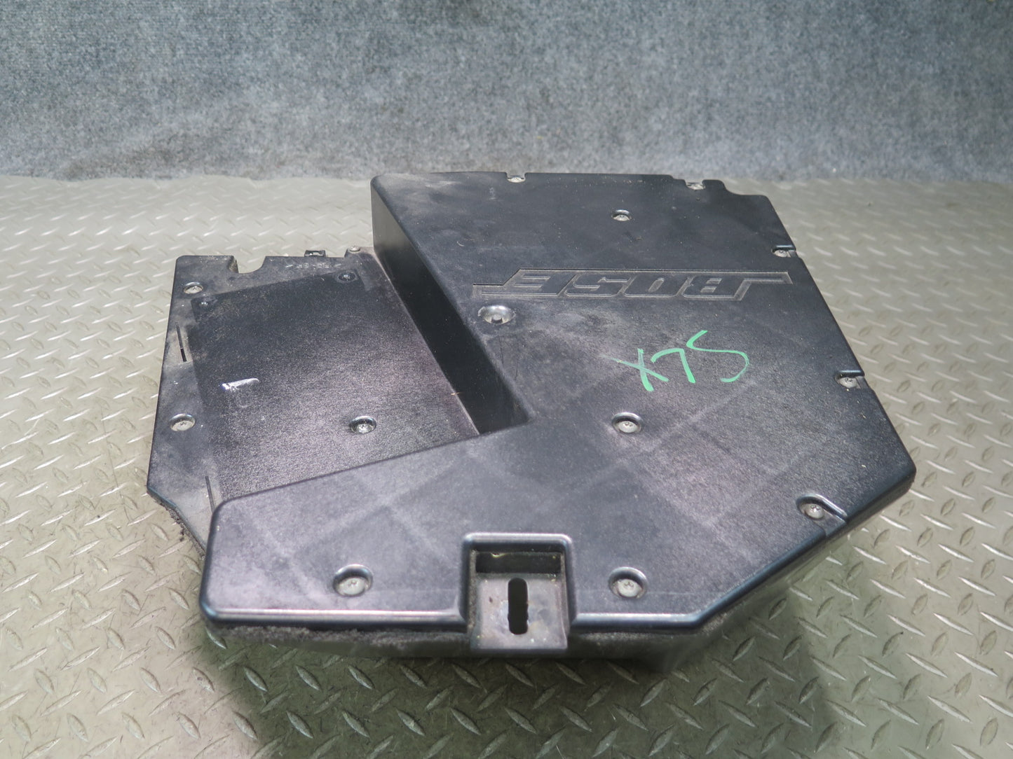 94-02 Mercedes R129 Sl-class Rear Bose Subwoofer Speaker Box NO Amplifier OEM