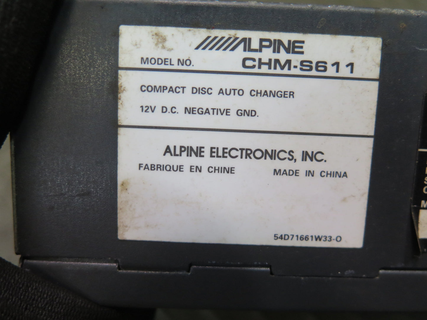 96-02 Mercedes R129 Sl-class Alpine CHM-S611 CD Changer Player  w Magazine OEM