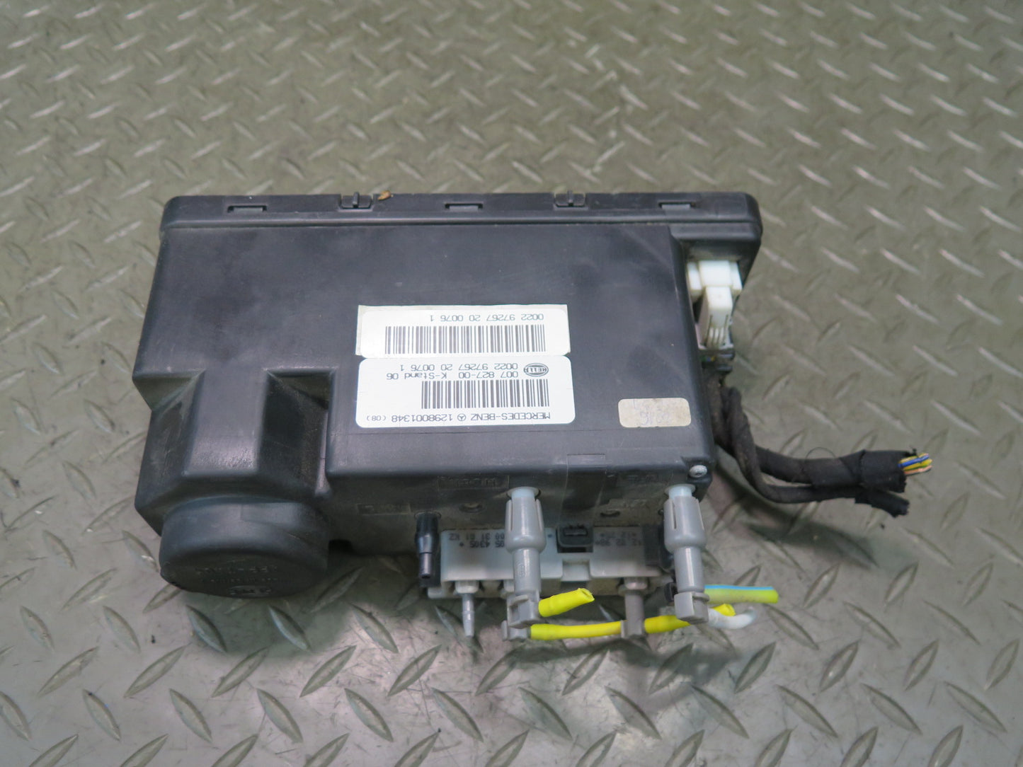 98-02 Mercedes R129 SL Central Lock Door Locking Vacuum Pump 1298001348 OEM